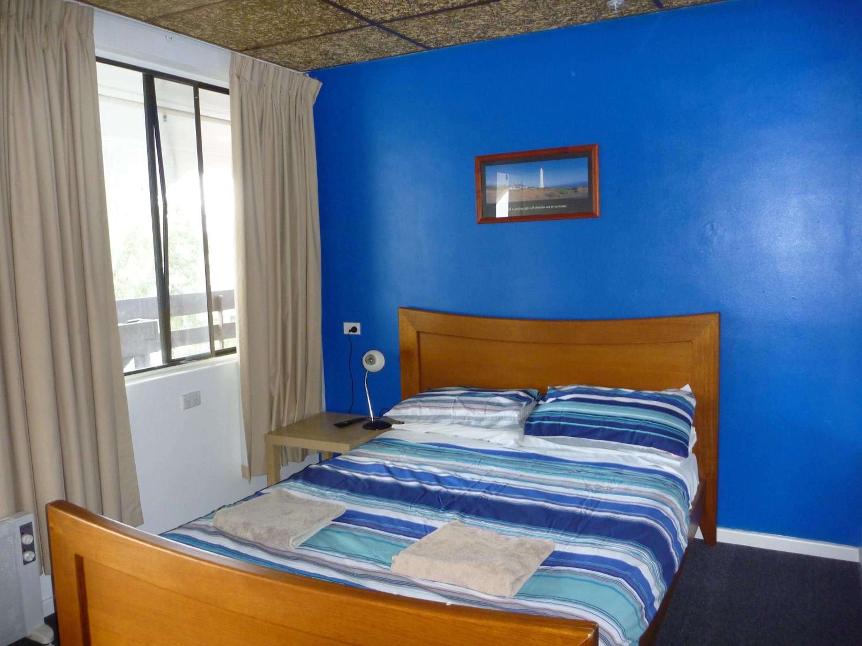 Adelaide Travellers Inn Backpackers Hostel - Image 4