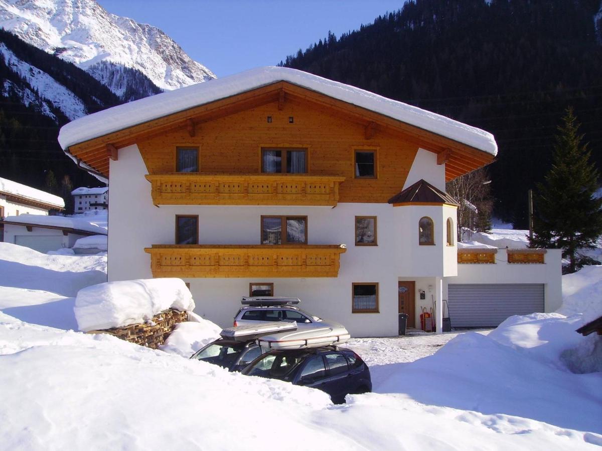 Haus Stark