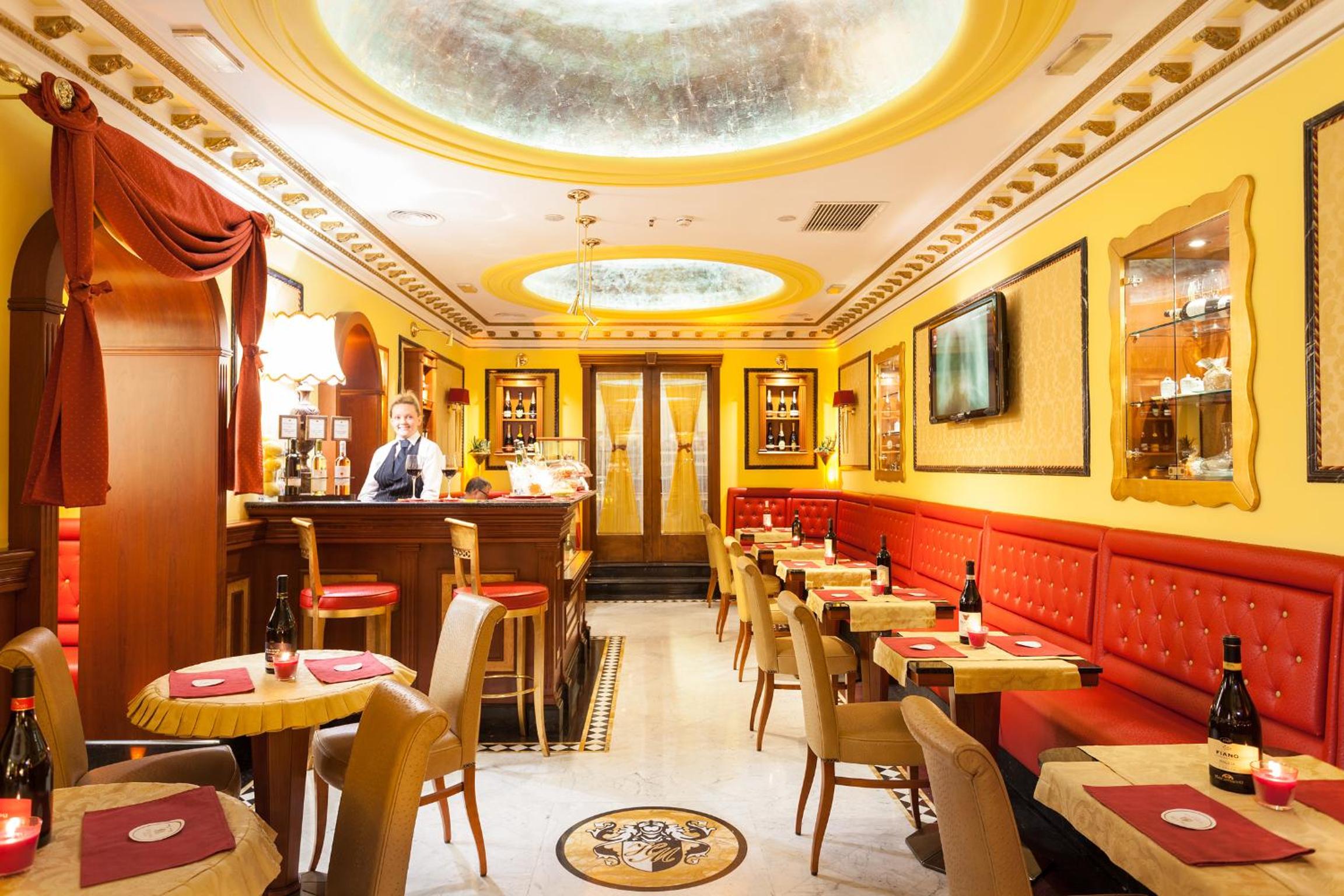 Hotel Manfredi Suite In Rome 3