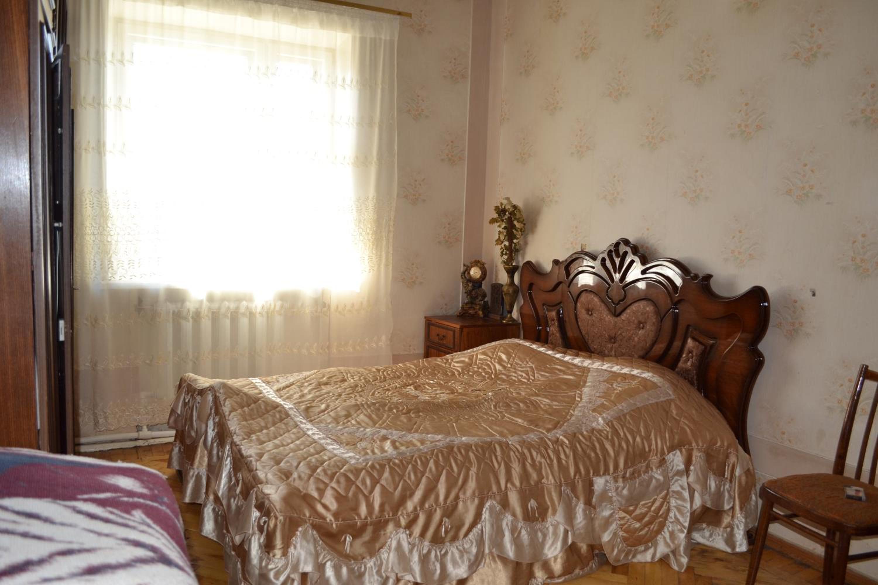 Serik & Geora Guesthouse