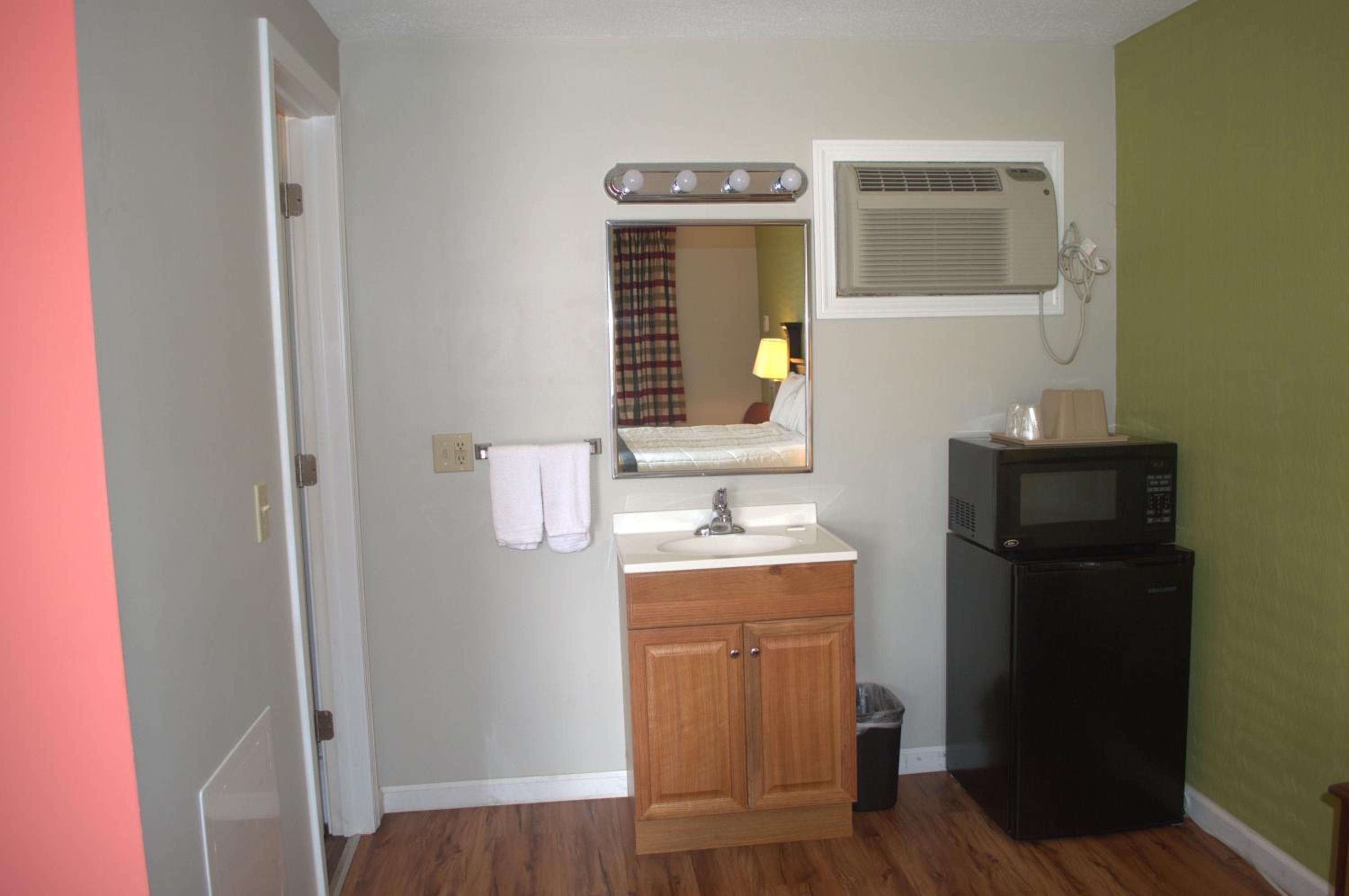 Carrier Motor Lodge - Property Image 3