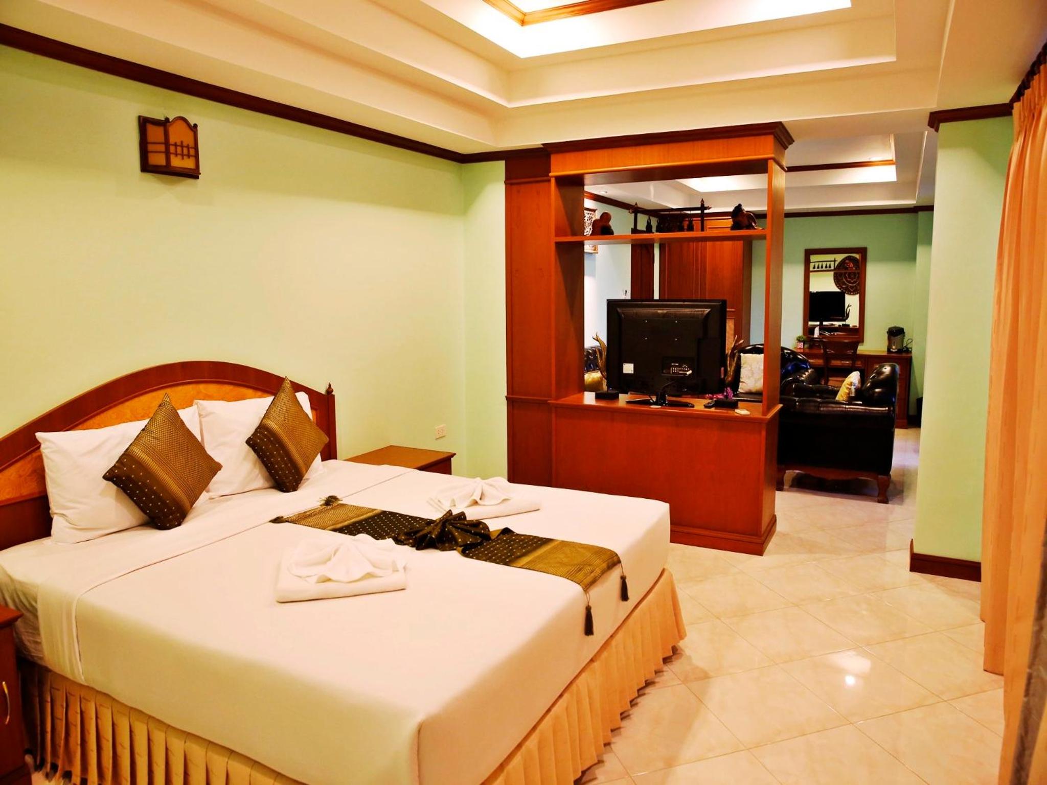 Baan SS Karon