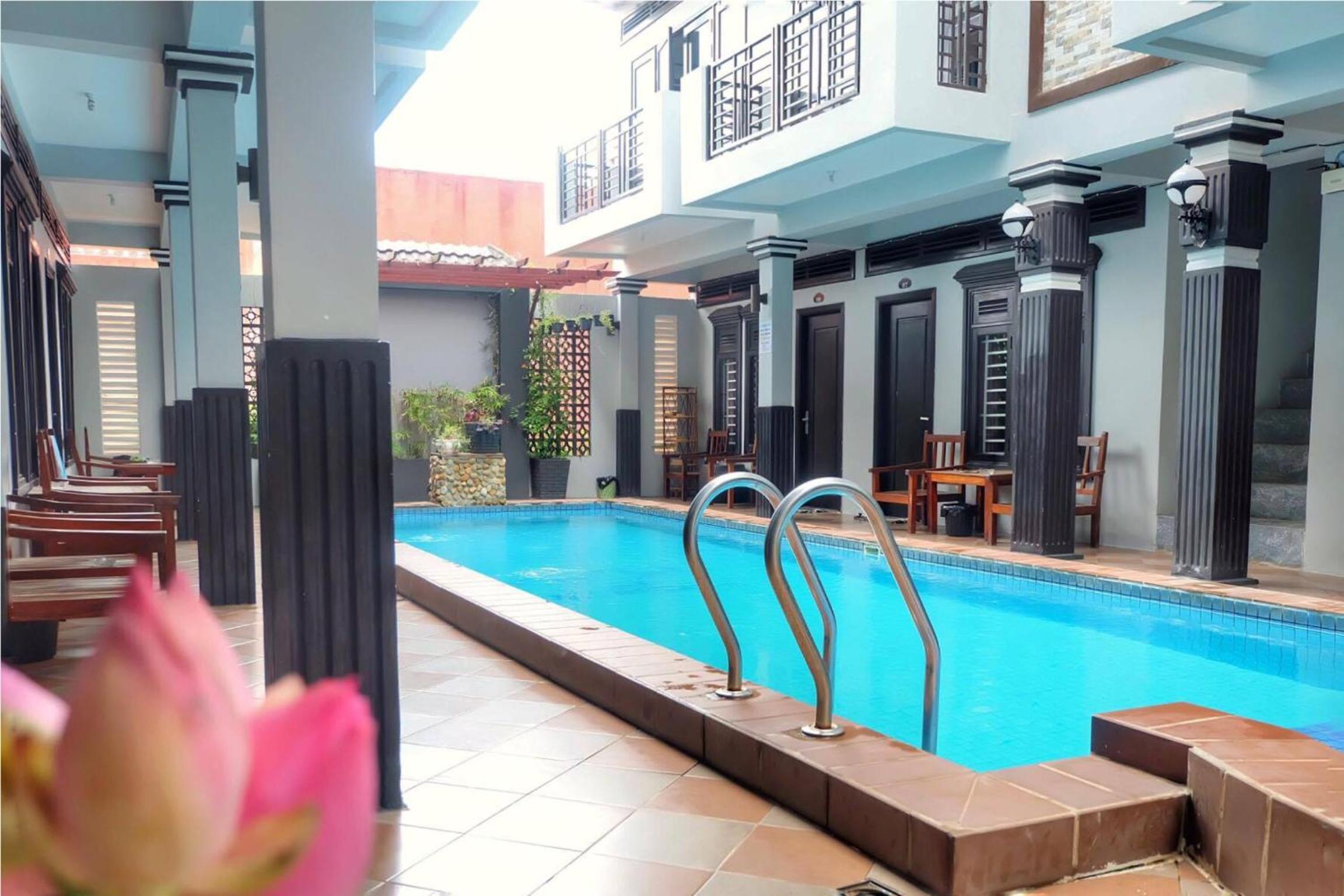 VIBOLA Guesthouse