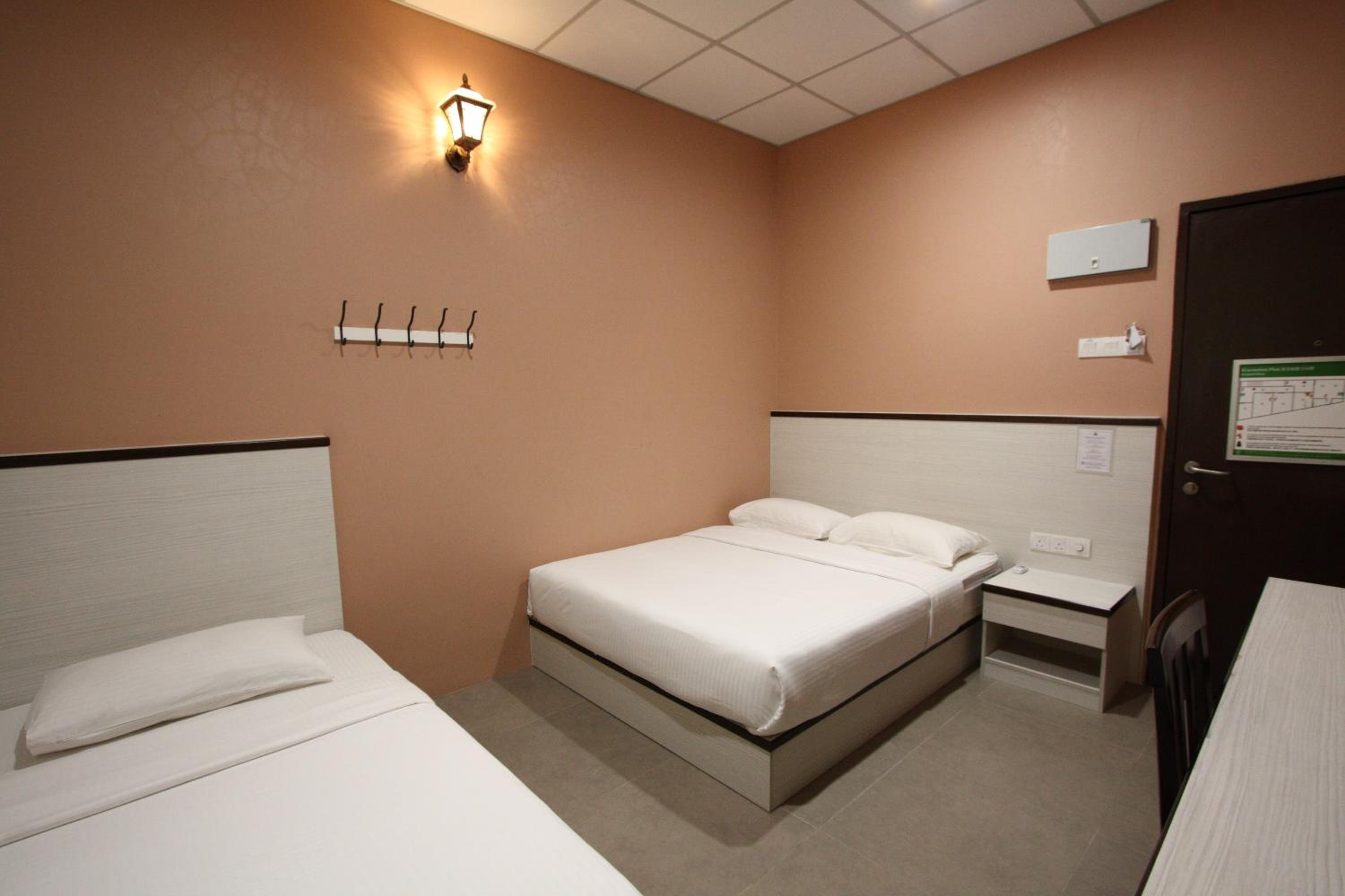 Shamrock Guest House II