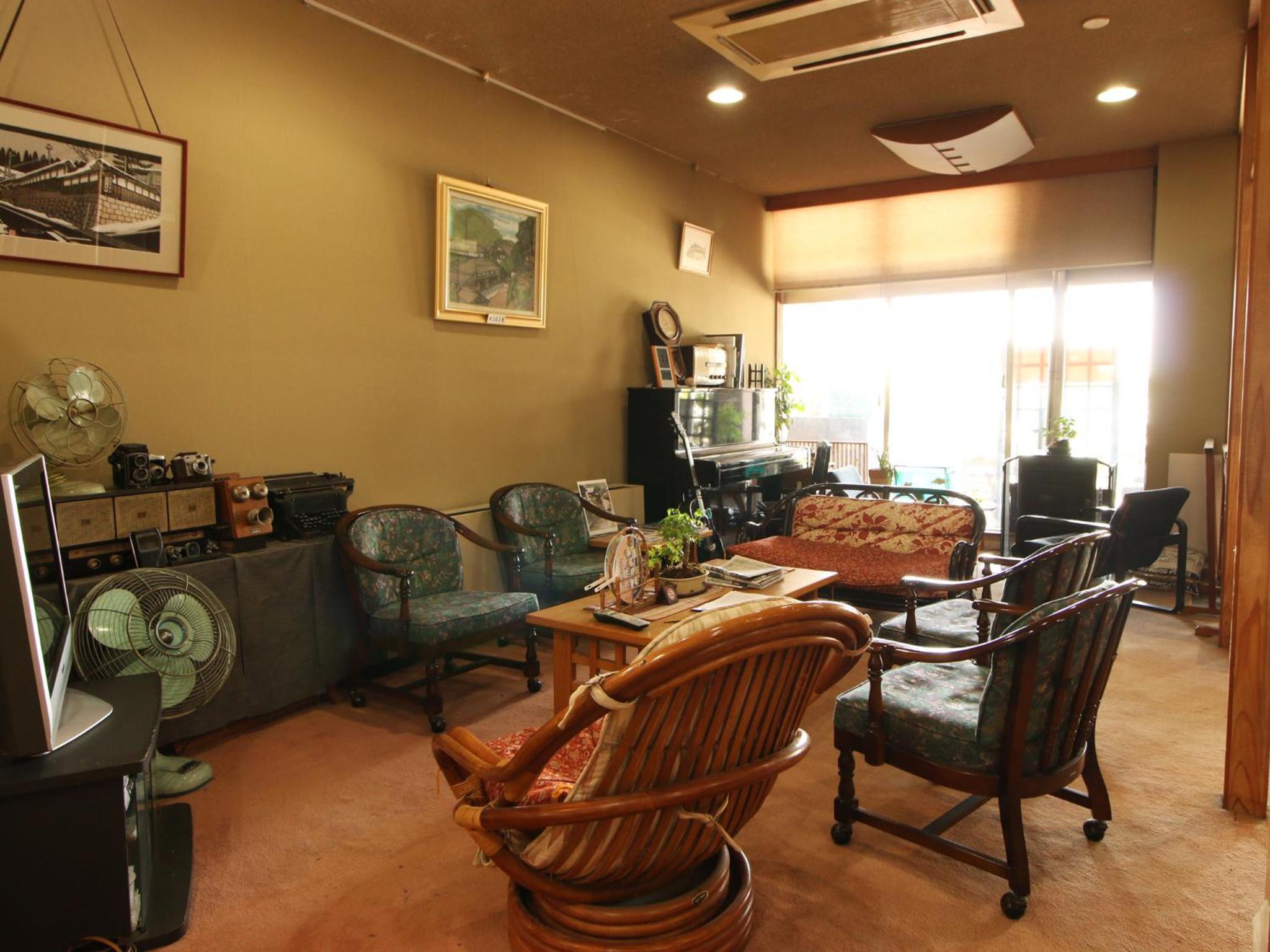 lounge