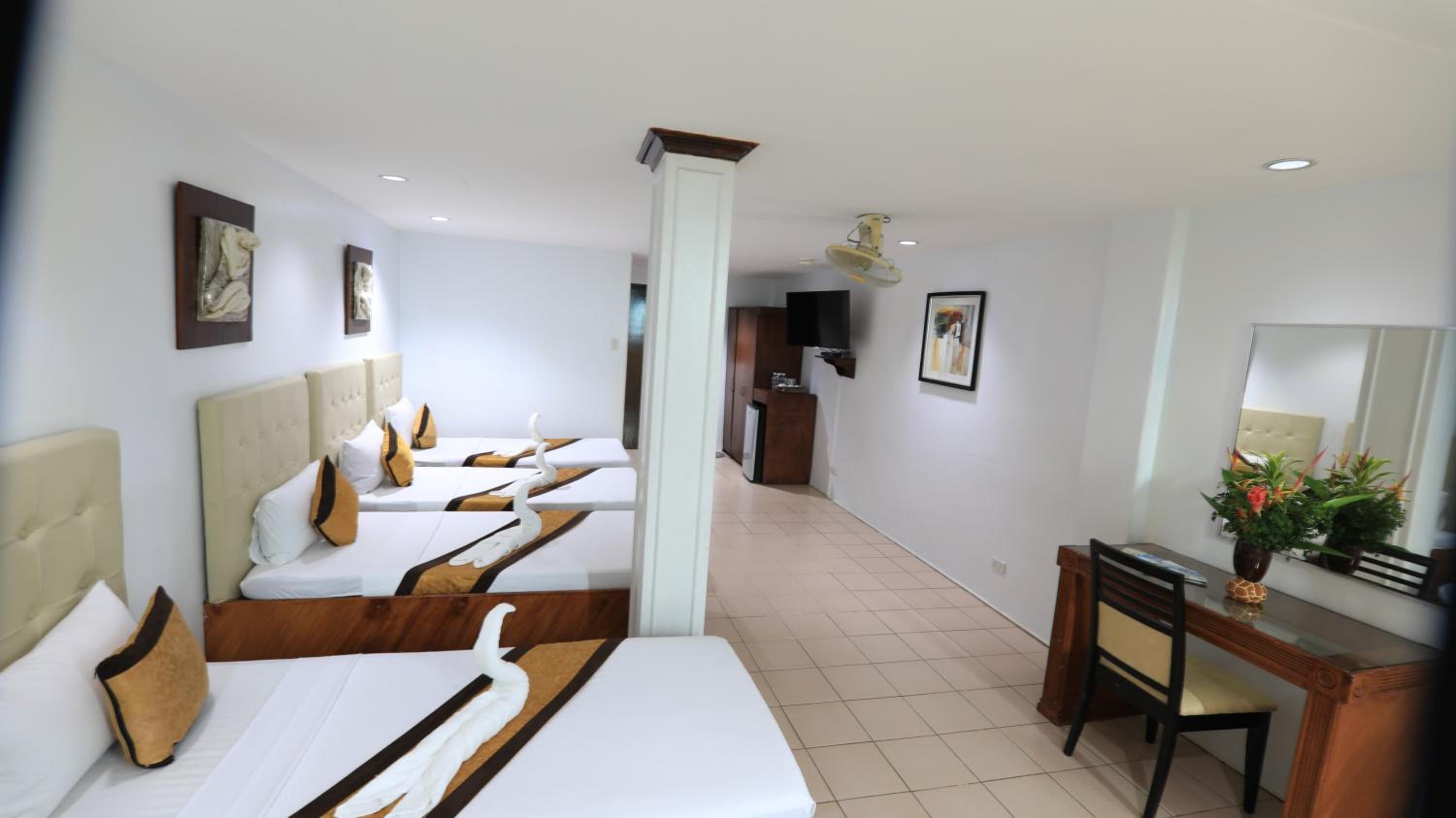 Loreland Farm Resort