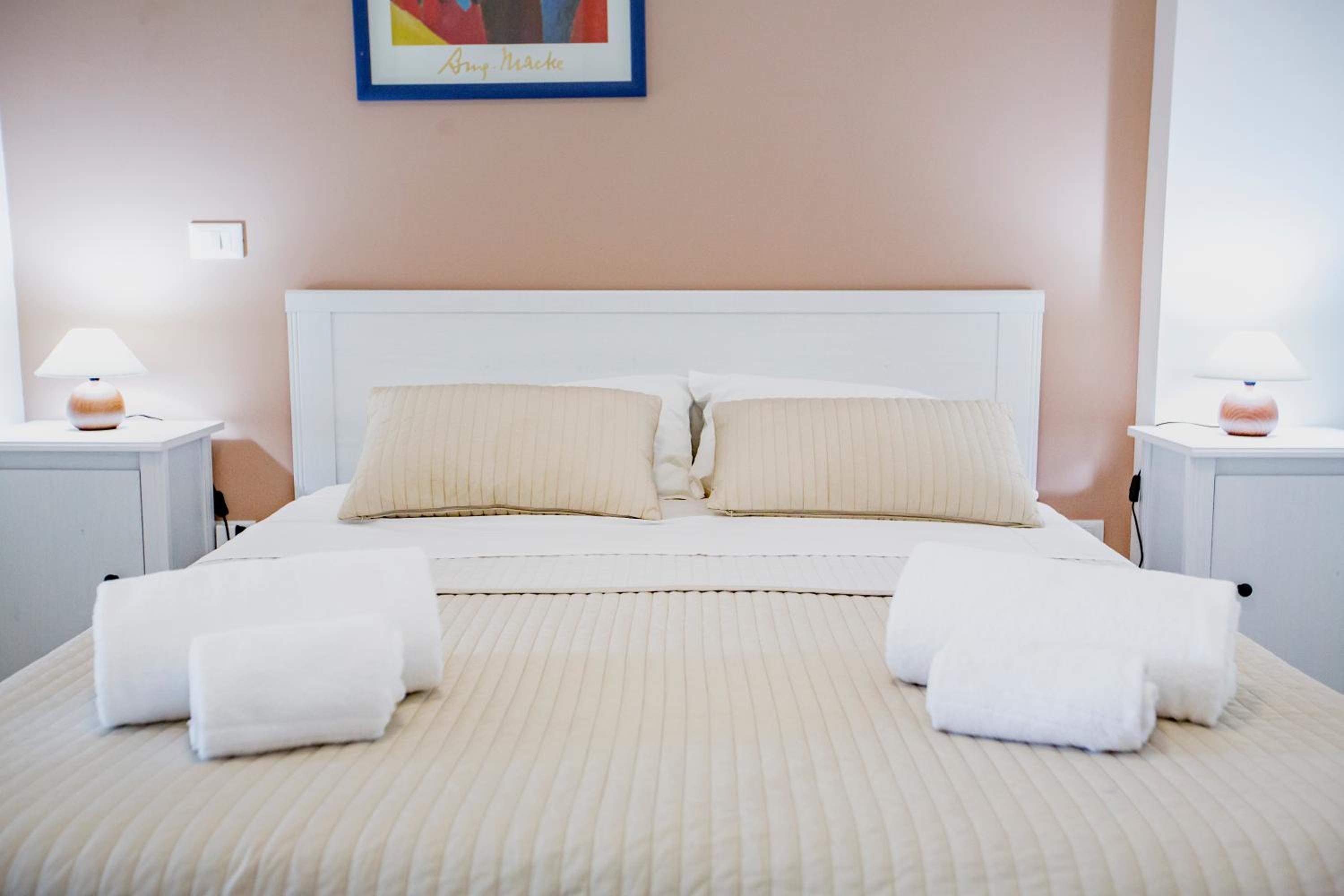 Belvedere Rent Rooms