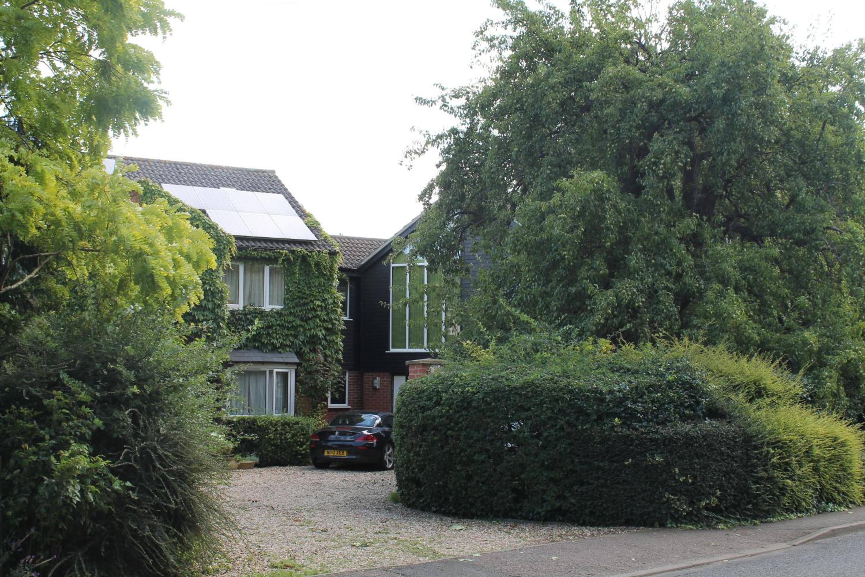Pear Tree House Studio view 3
