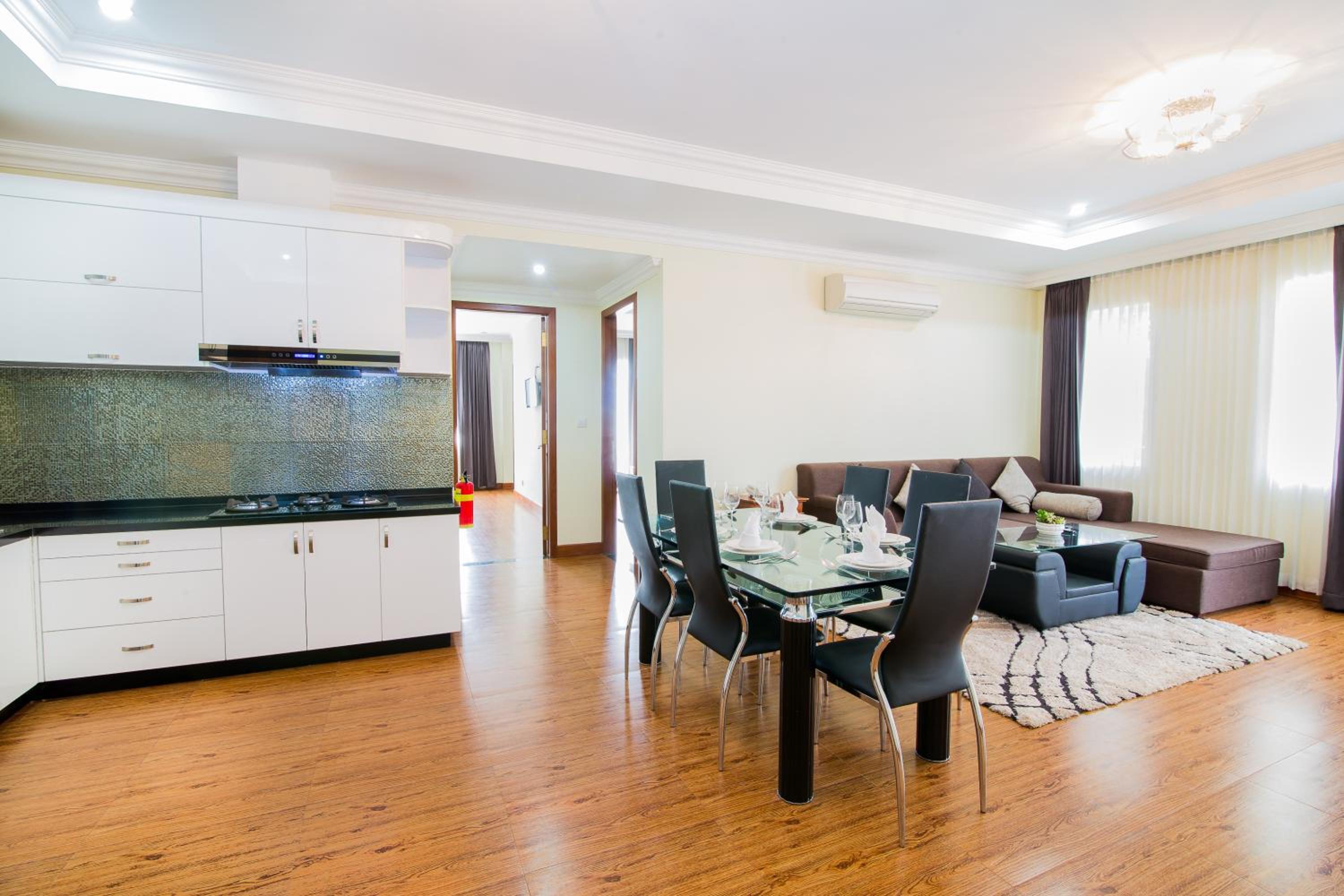 KT Apartment
