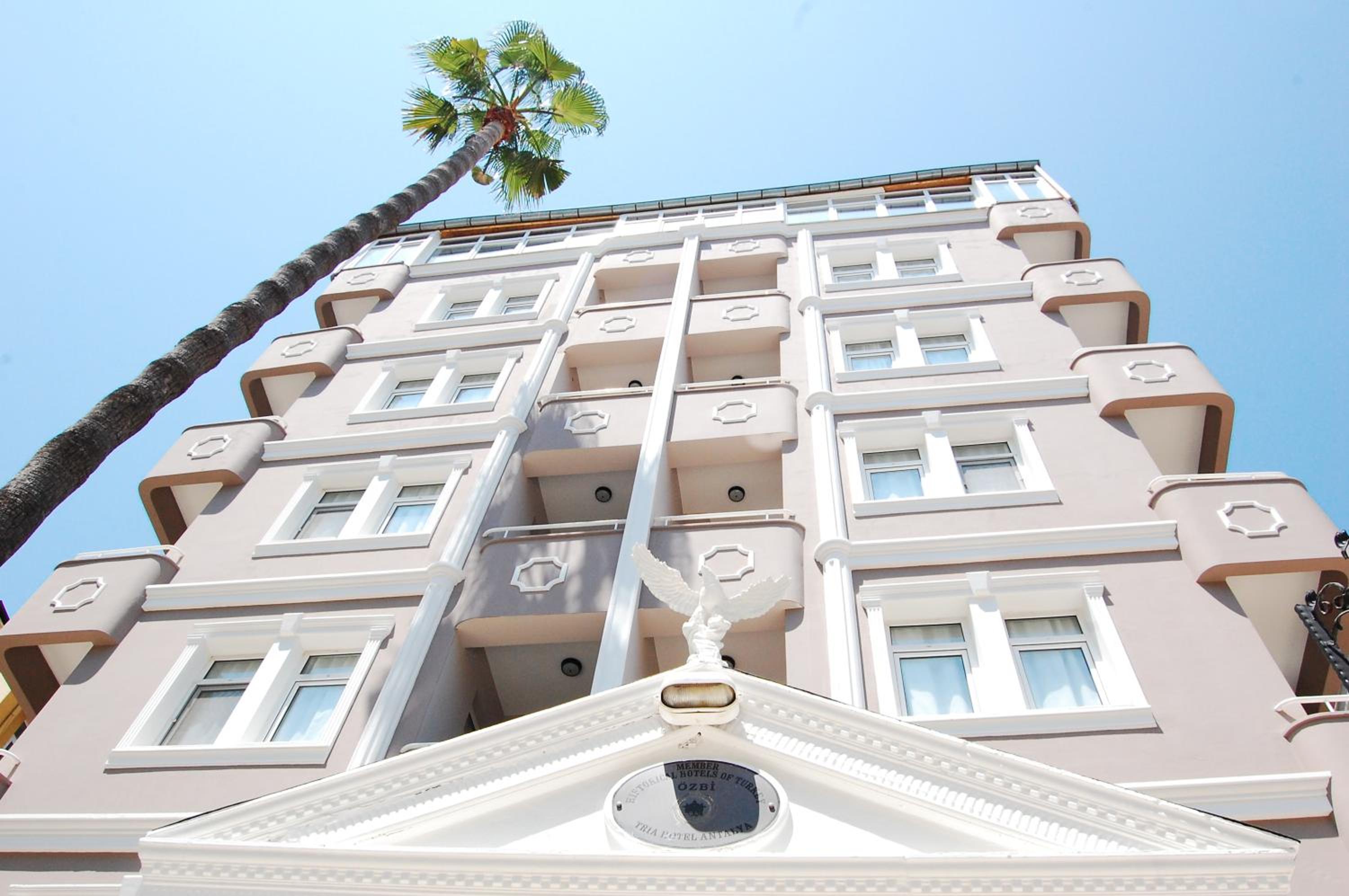 Triana Hotel - Image 12