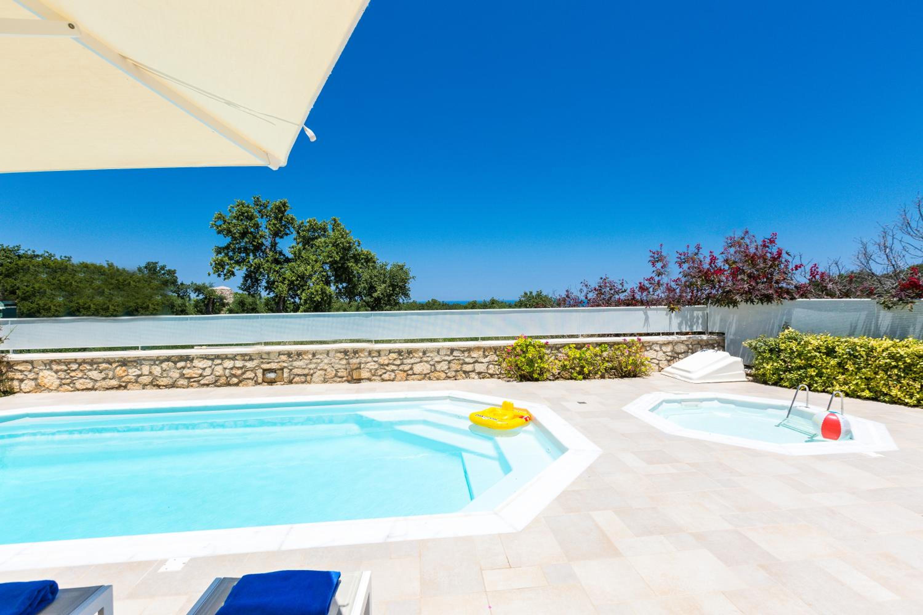 Deluxe Villa Ianthos - Outdoor Hot Tub & Kids Pool view 3