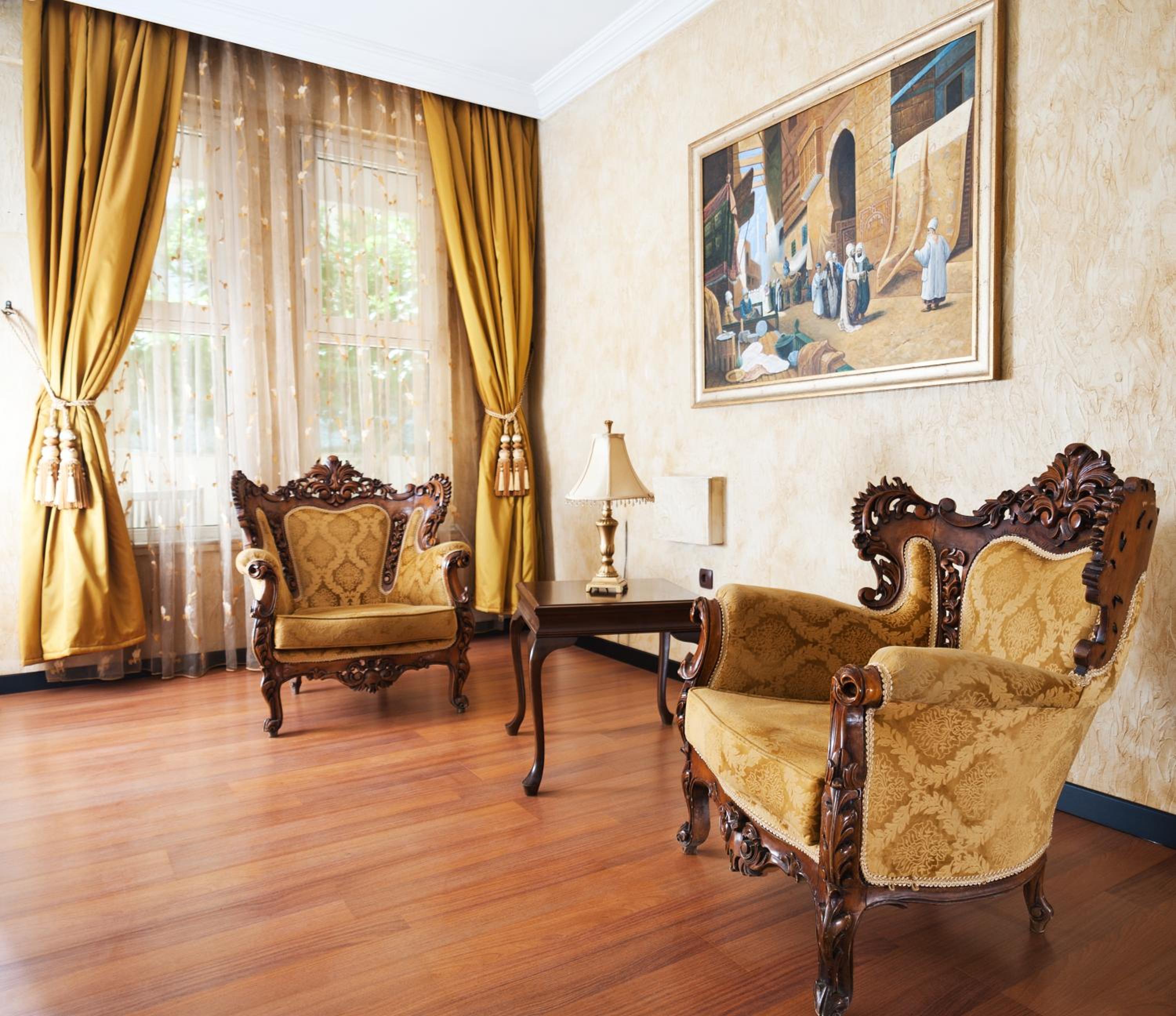 Triana Hotel - Image 14