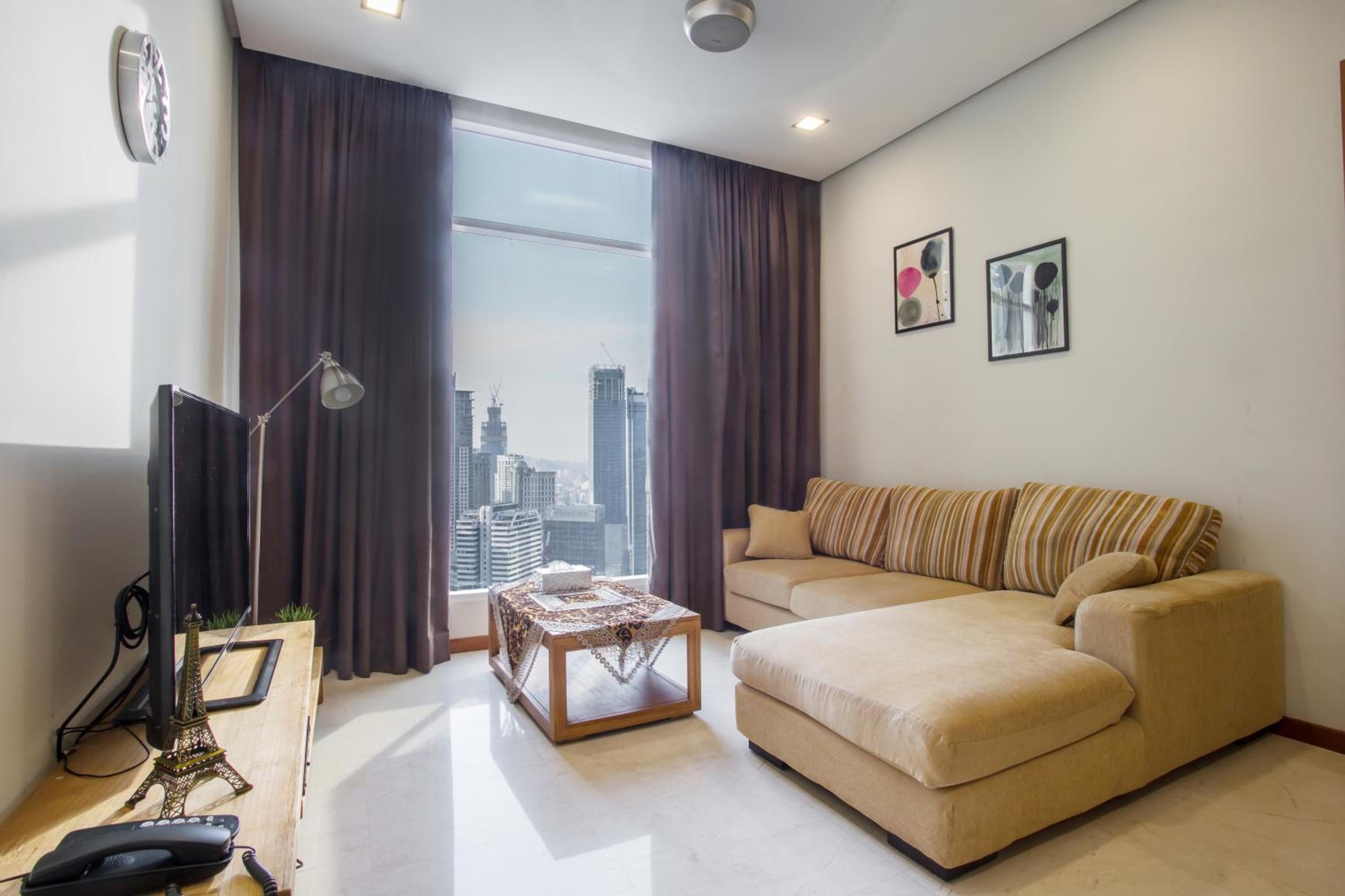 Soho Suites KLCC by 21 Century travel