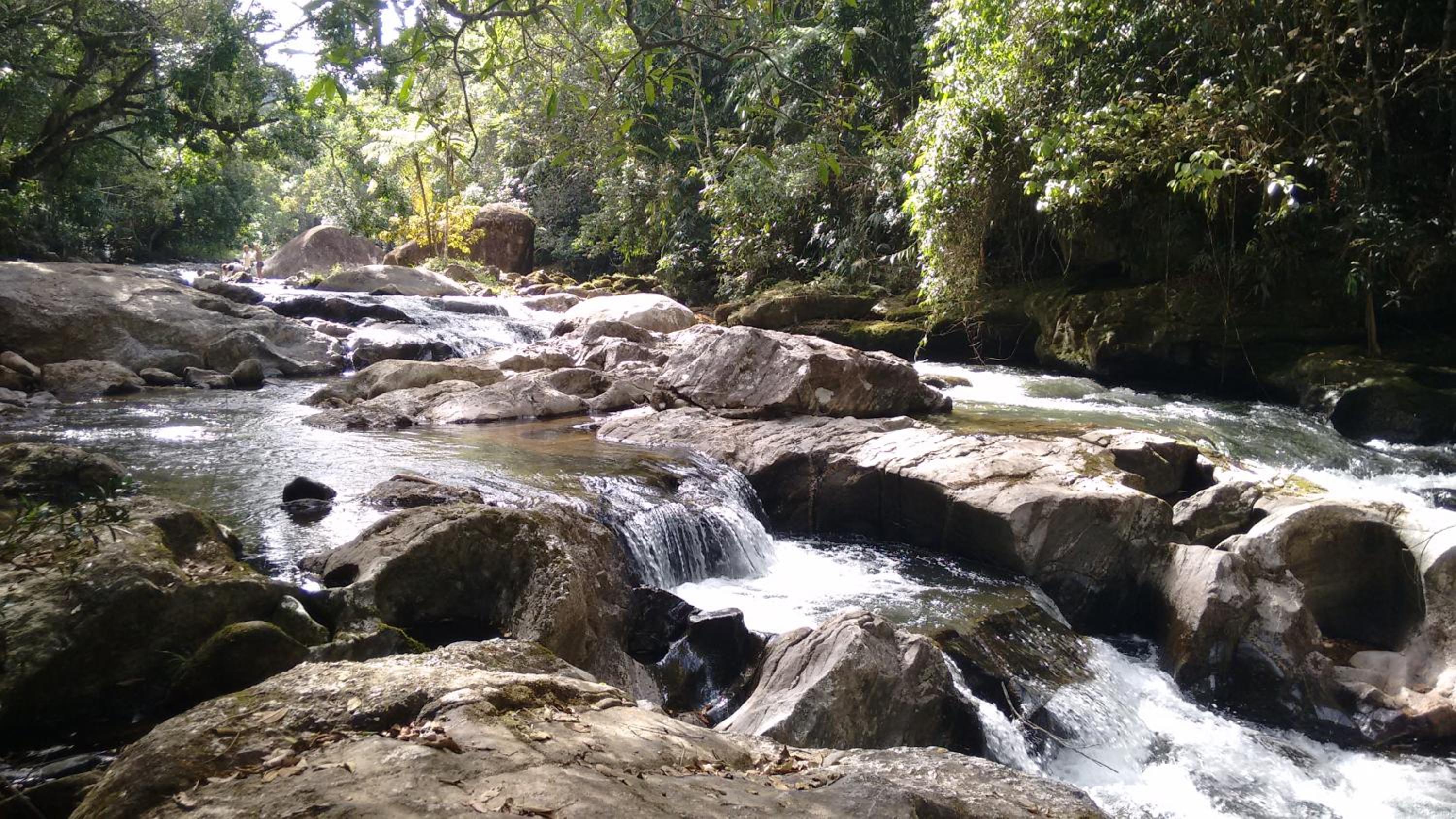 Casa Agaves à beira rio - Sítio Terra Surya