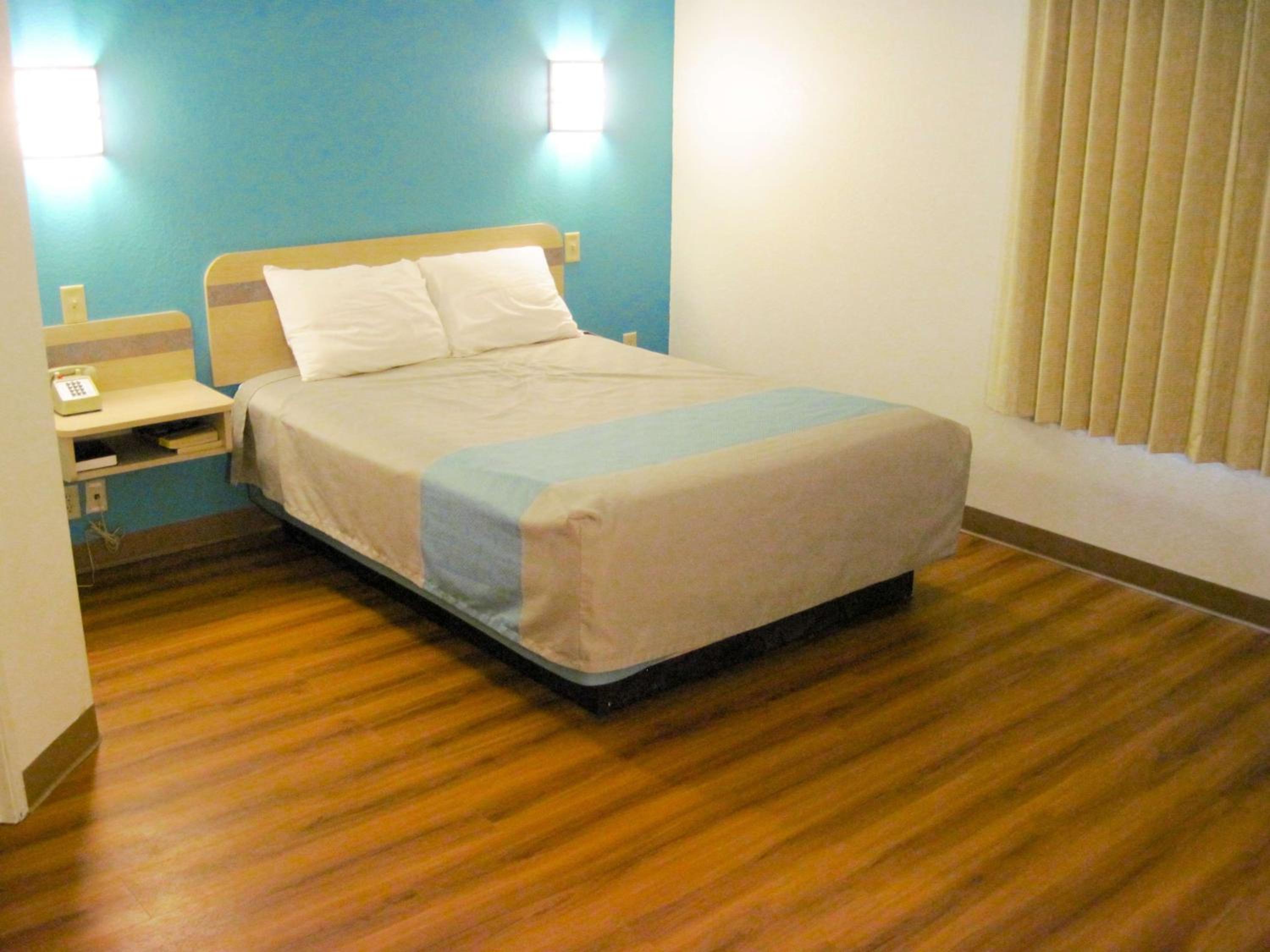 Motel 6-Avoca, IA - Property Image 3