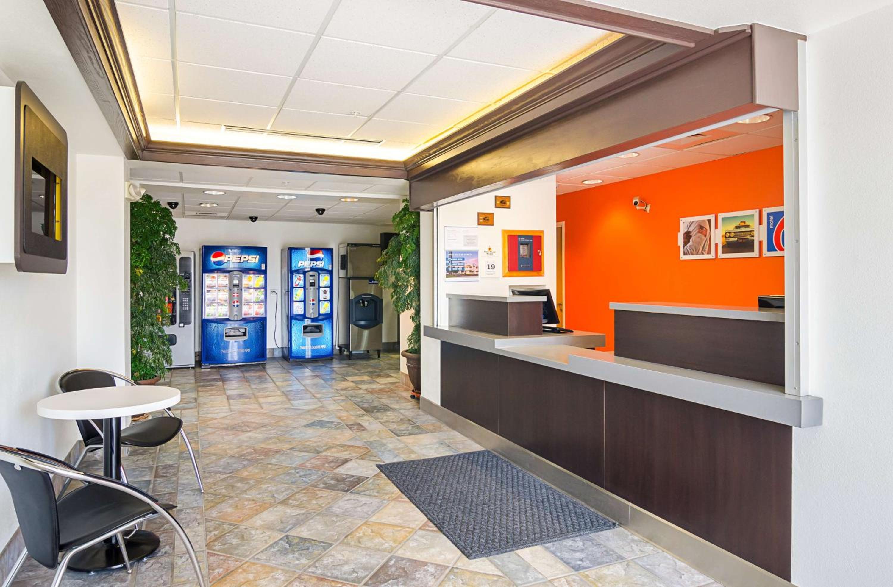 Motel 6-Wheatland, WY