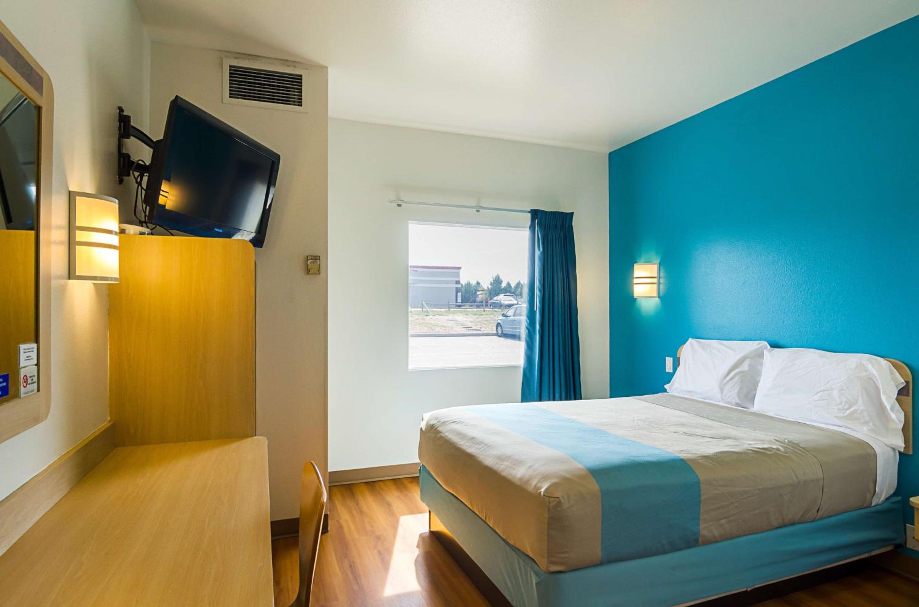 Motel 6-Wheatland, WY