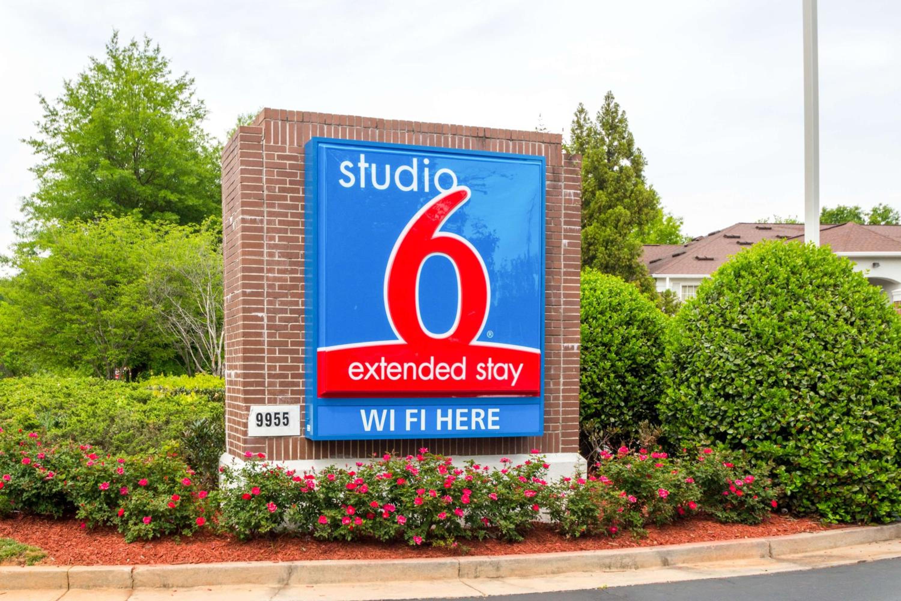 Studio 6 Extended Stay - Roswell, GA - Atlanta