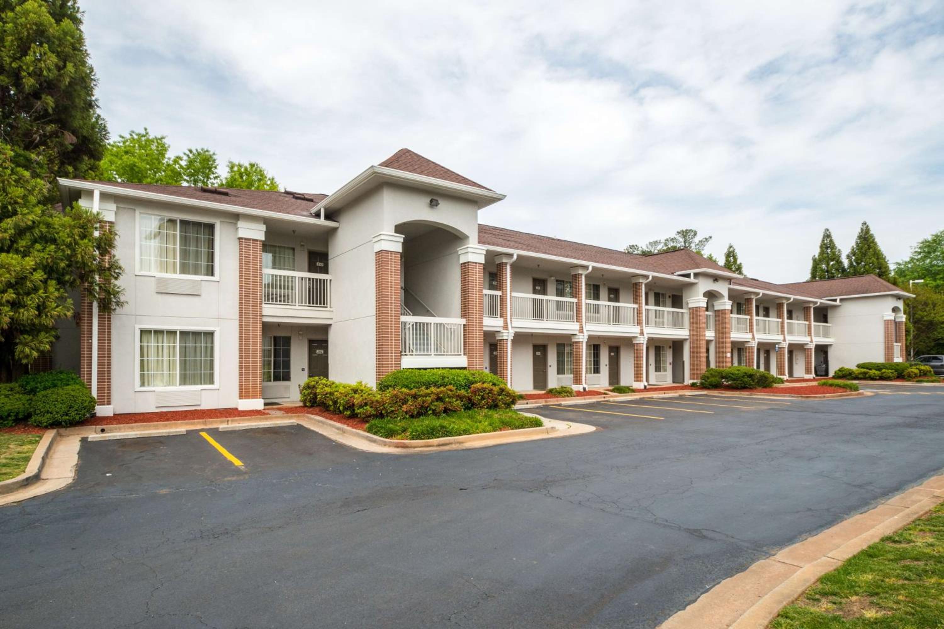 Studio 6 Extended Stay - Roswell, GA - Atlanta
