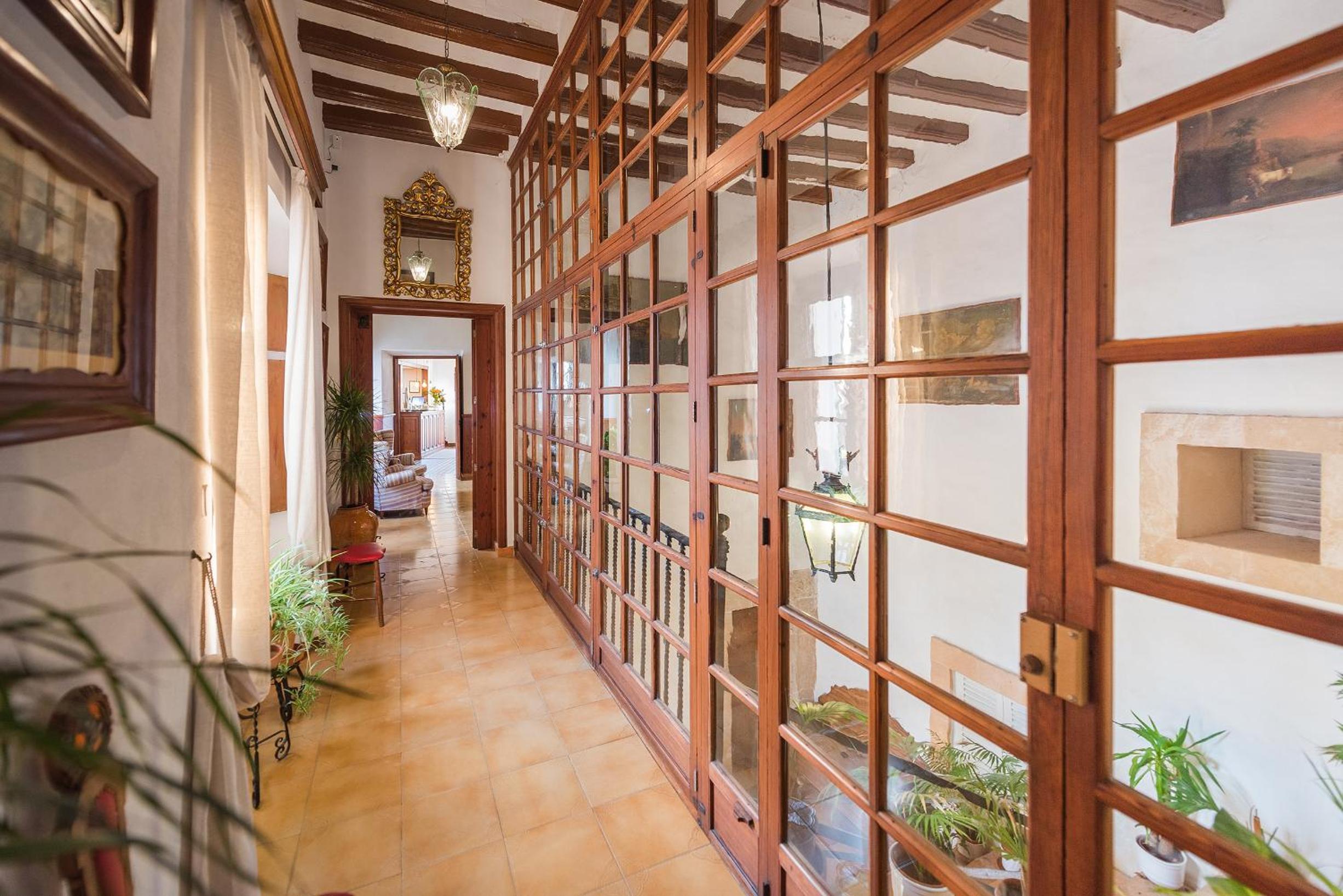 Hostal Sa Baronia