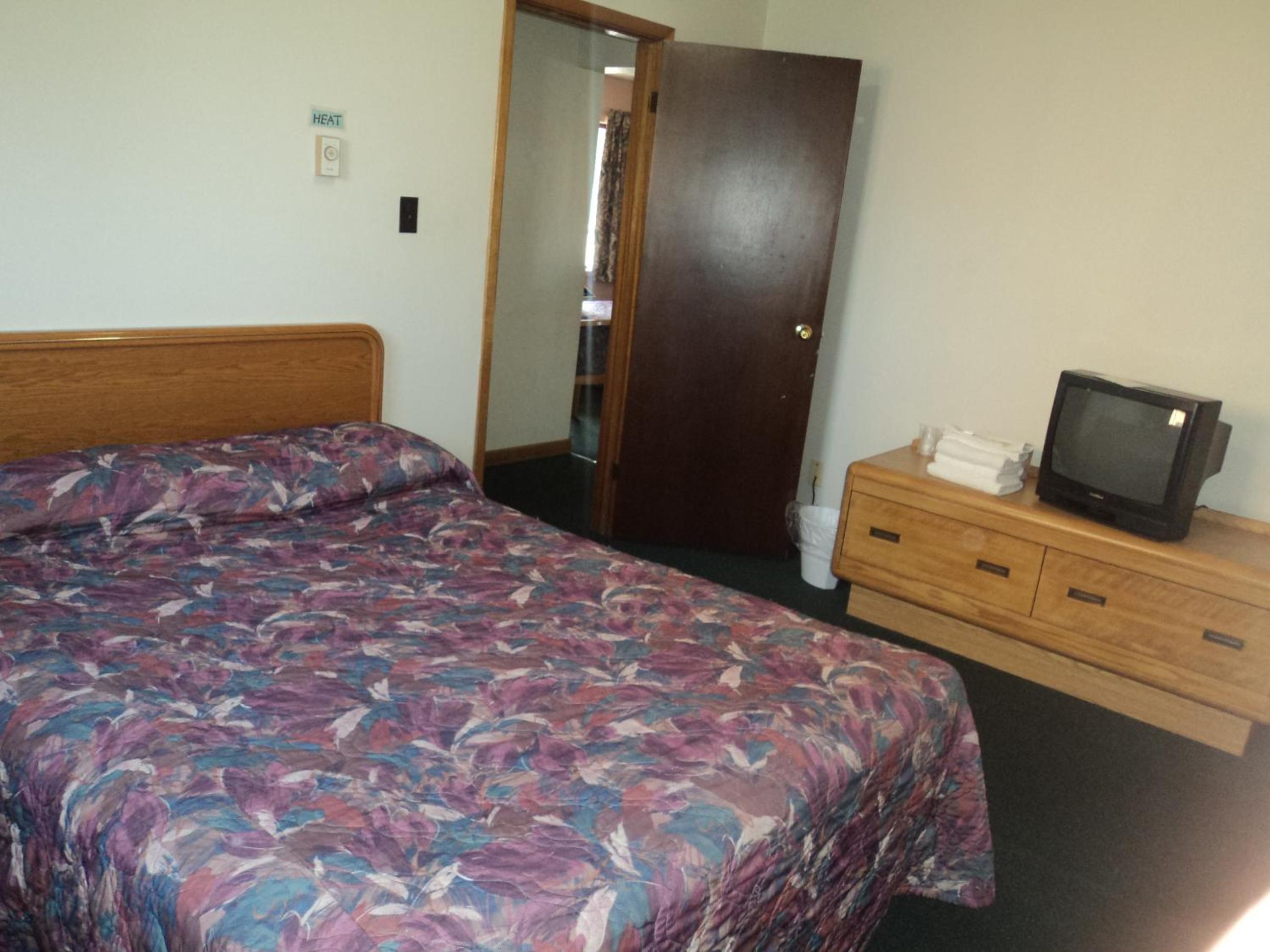 Oasis Motel by The Falls