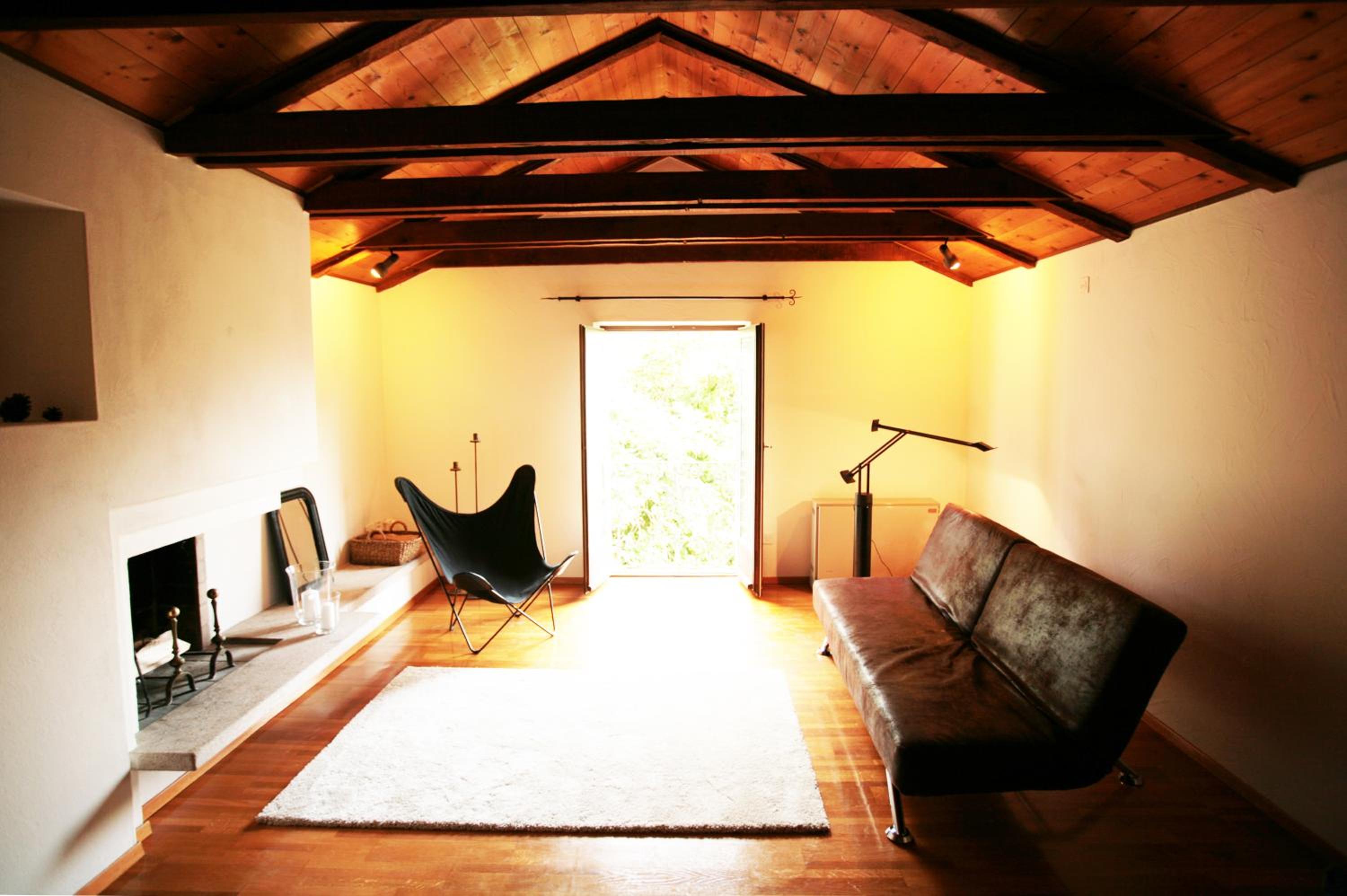 Cozy apartment in the green view 4