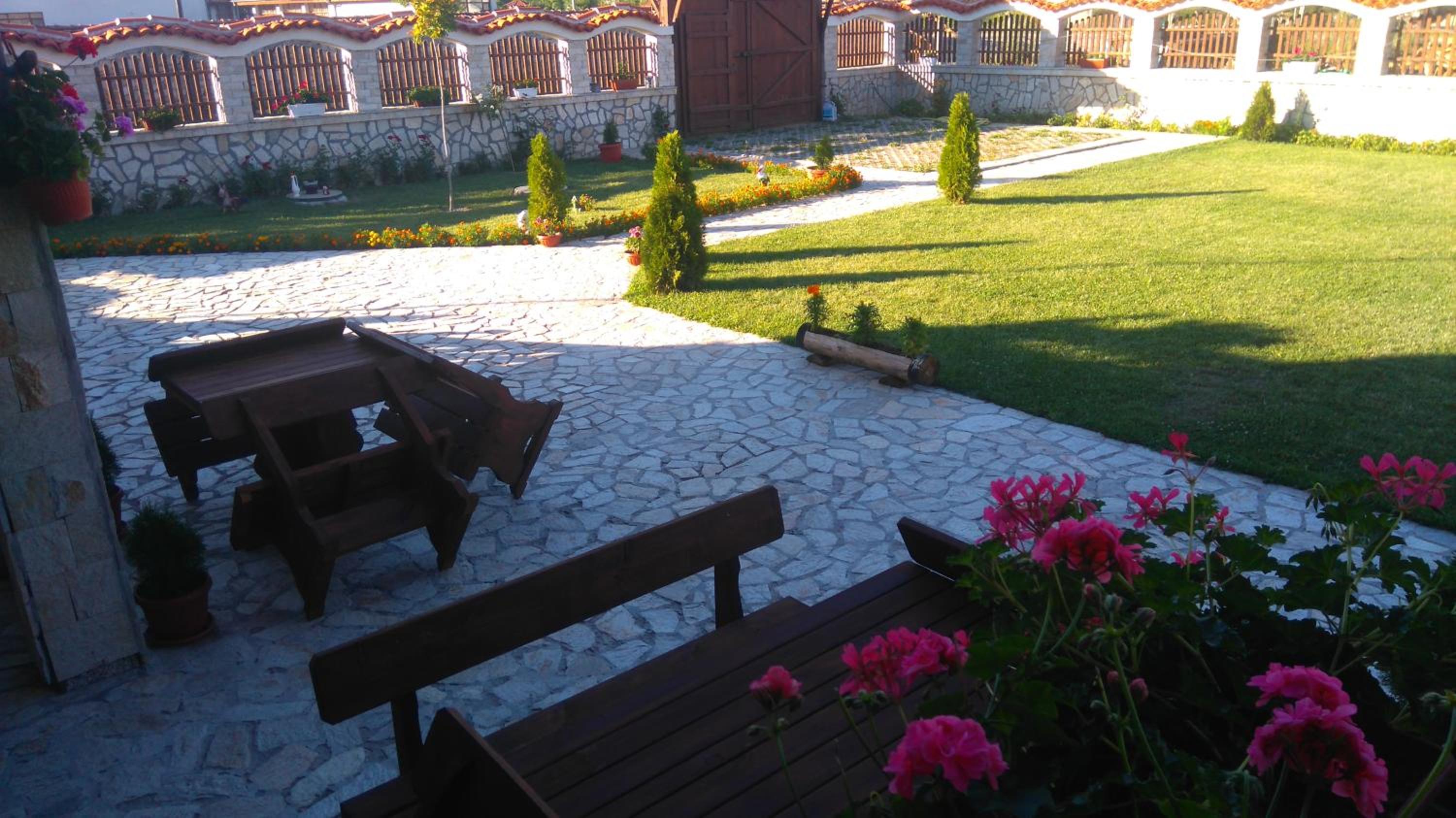 Guest House H Dzhogolanov