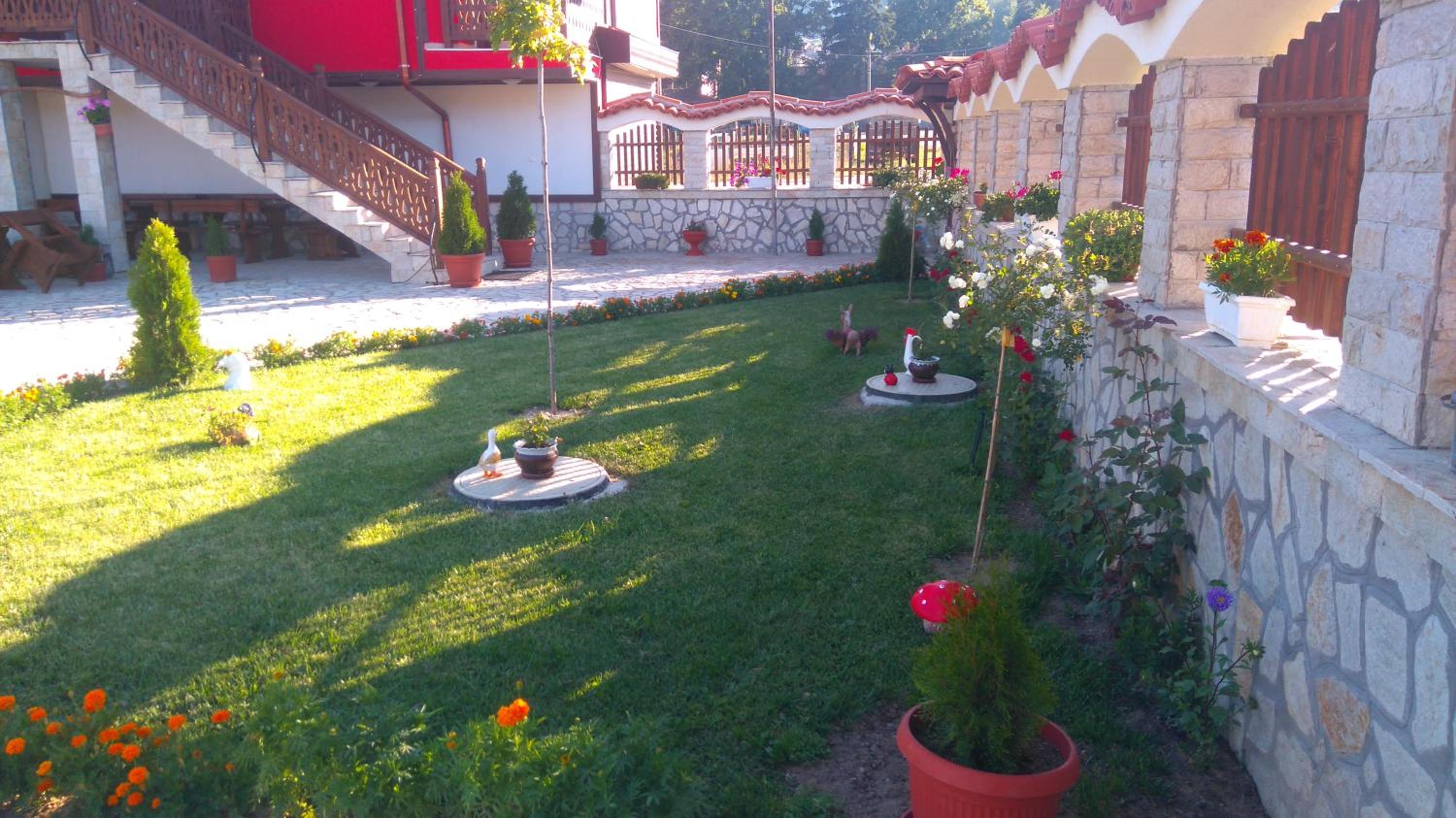 Guest House H Dzhogolanov