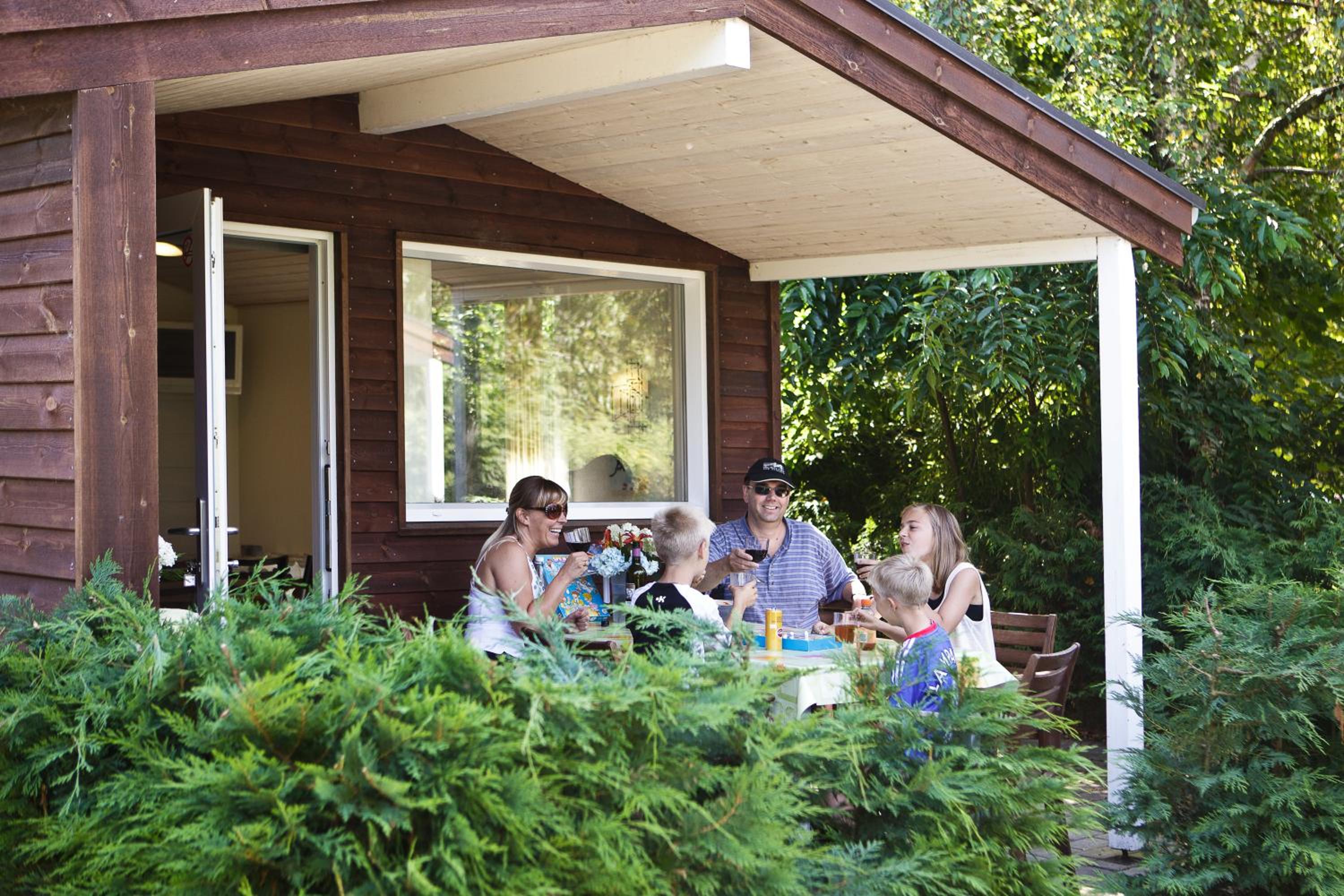 CampWest