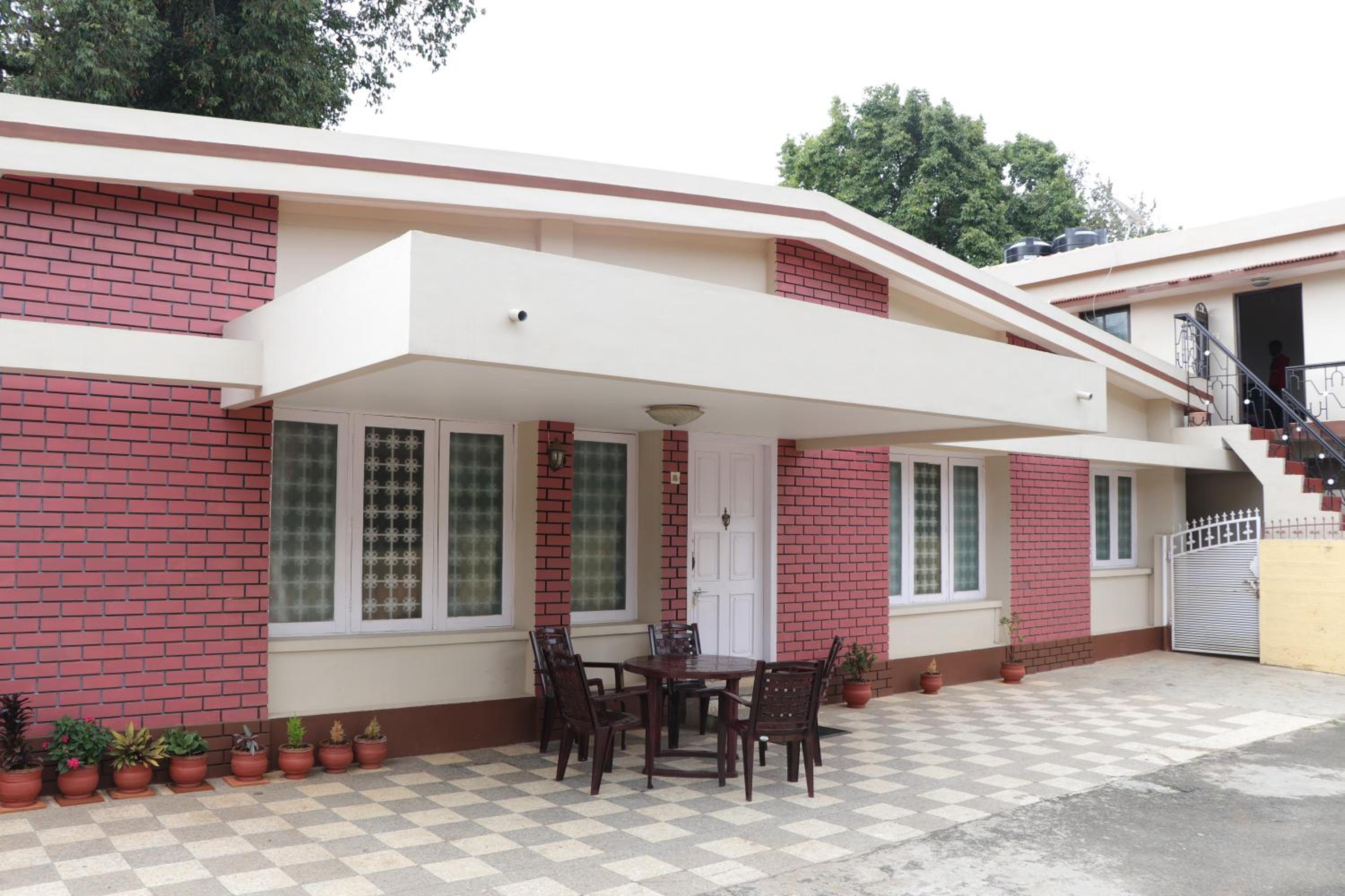 Park corner Home stay