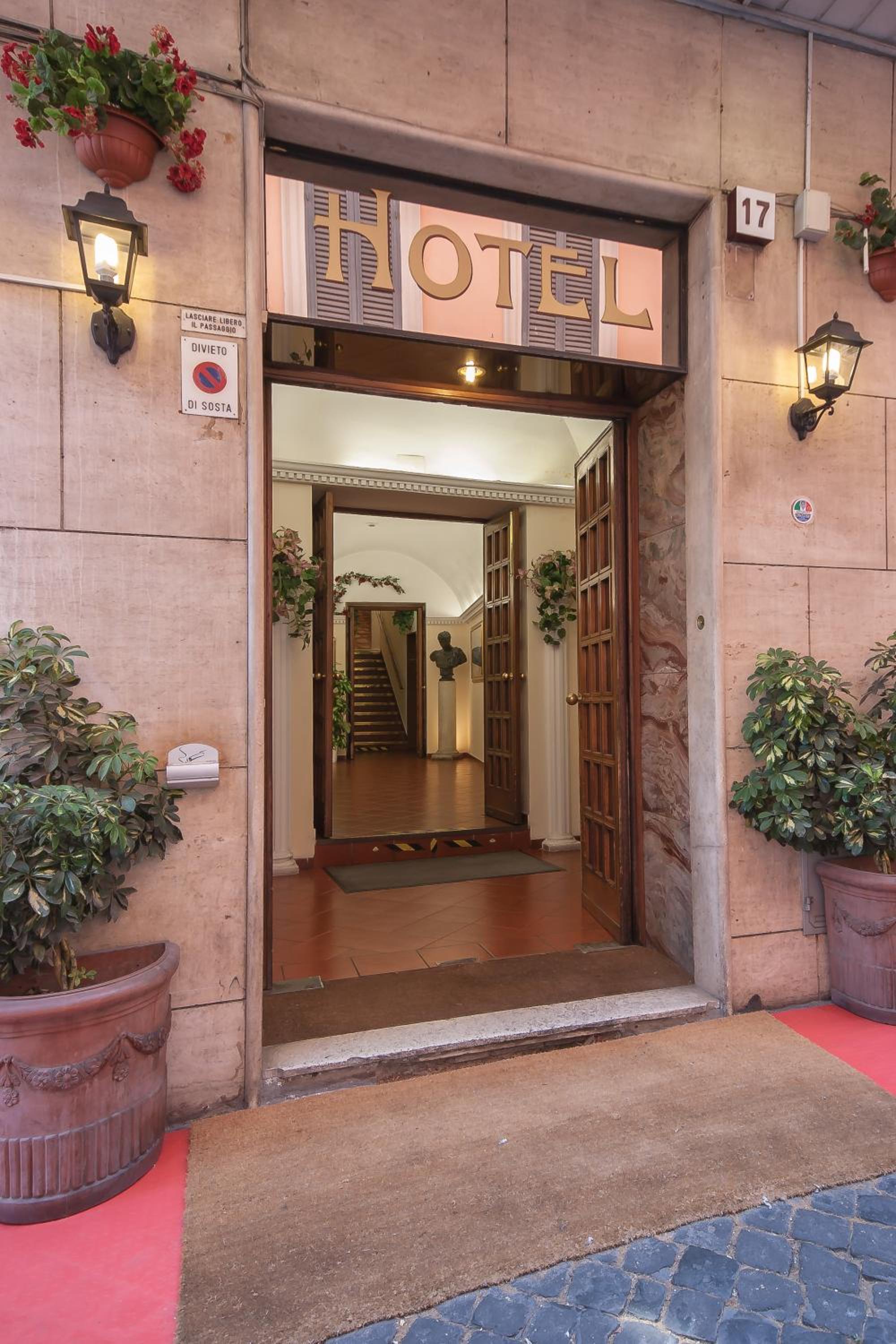 Hotel Tirreno