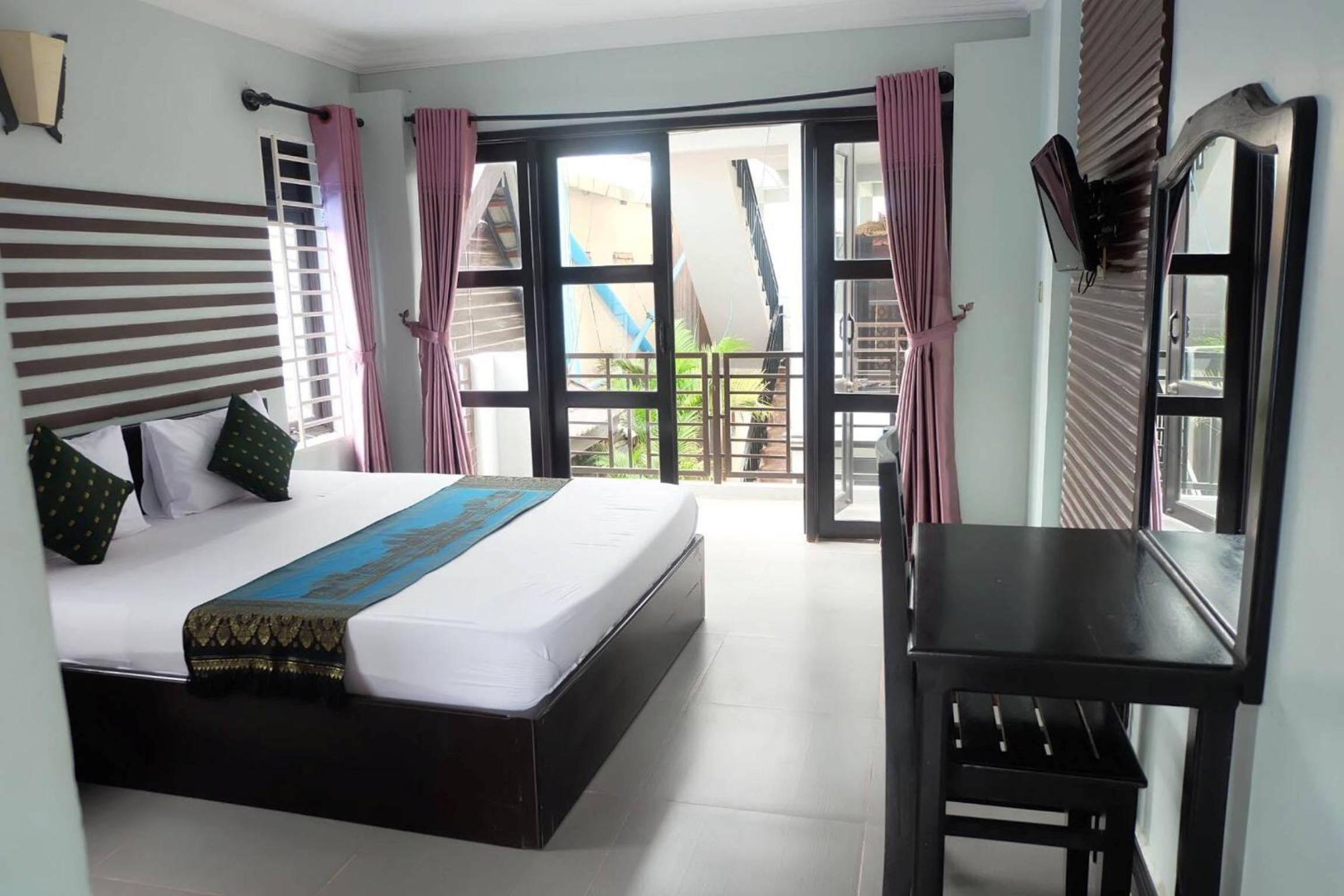 VIBOLA Guesthouse — photo 9
