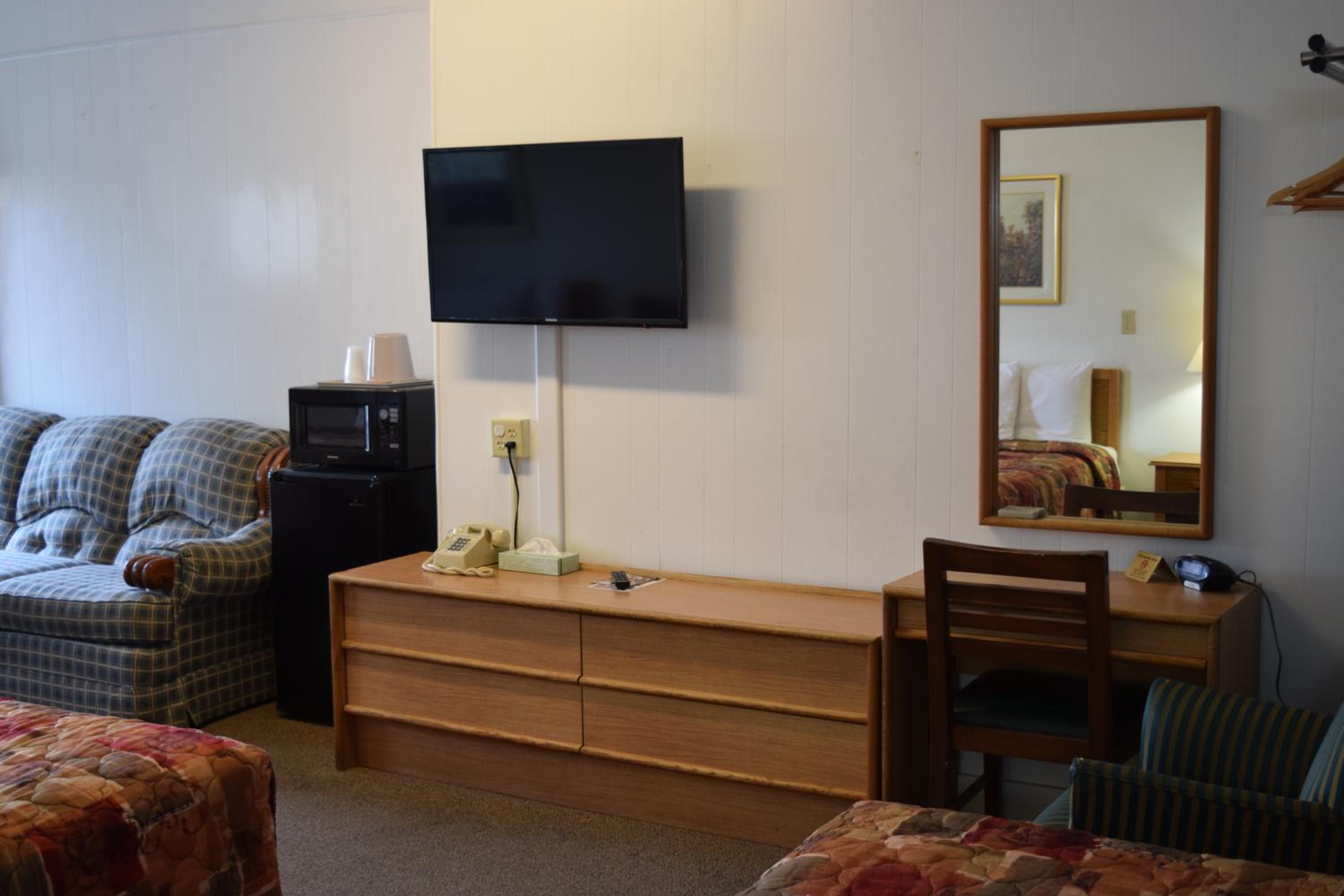 Economy Inn