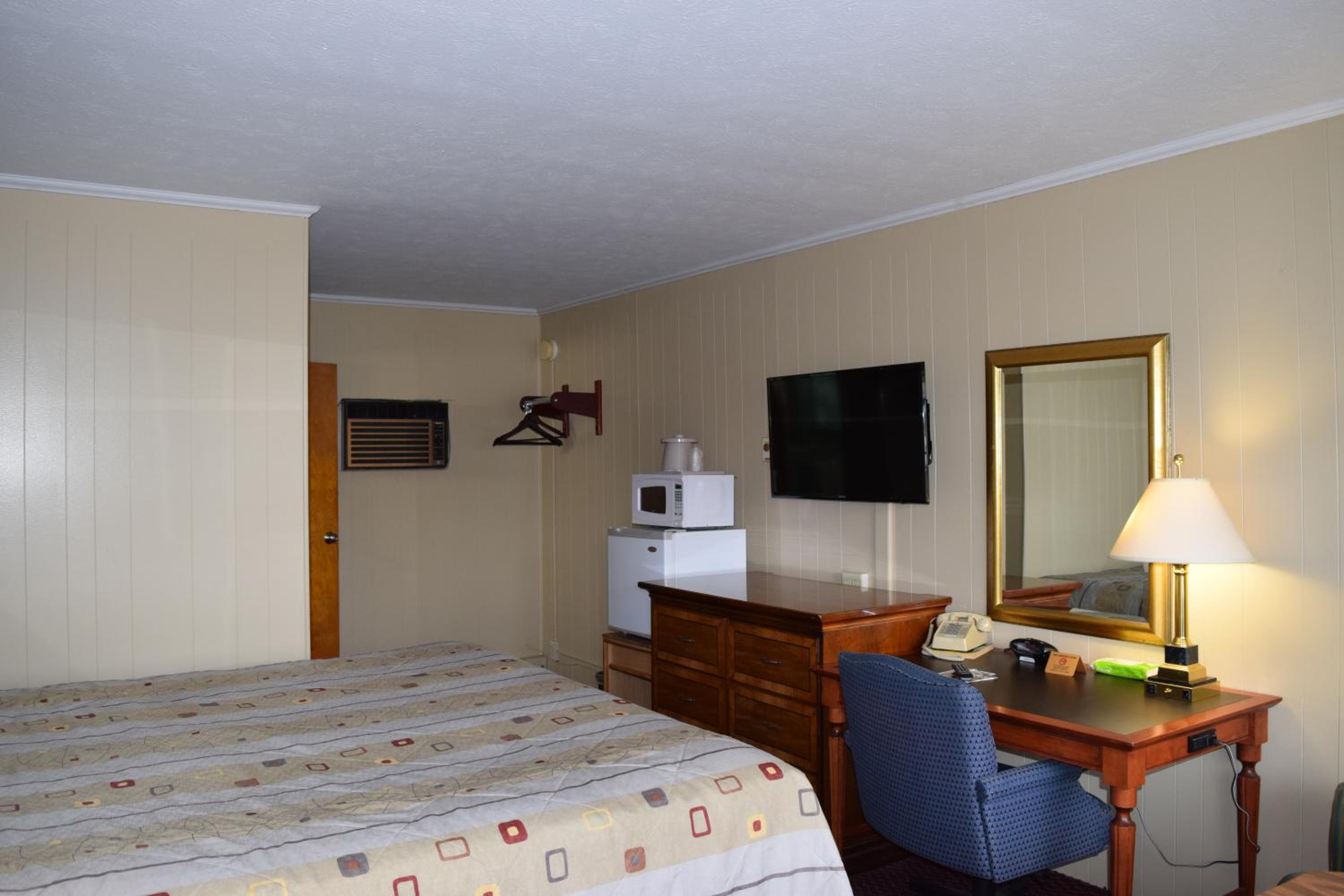 Economy Inn