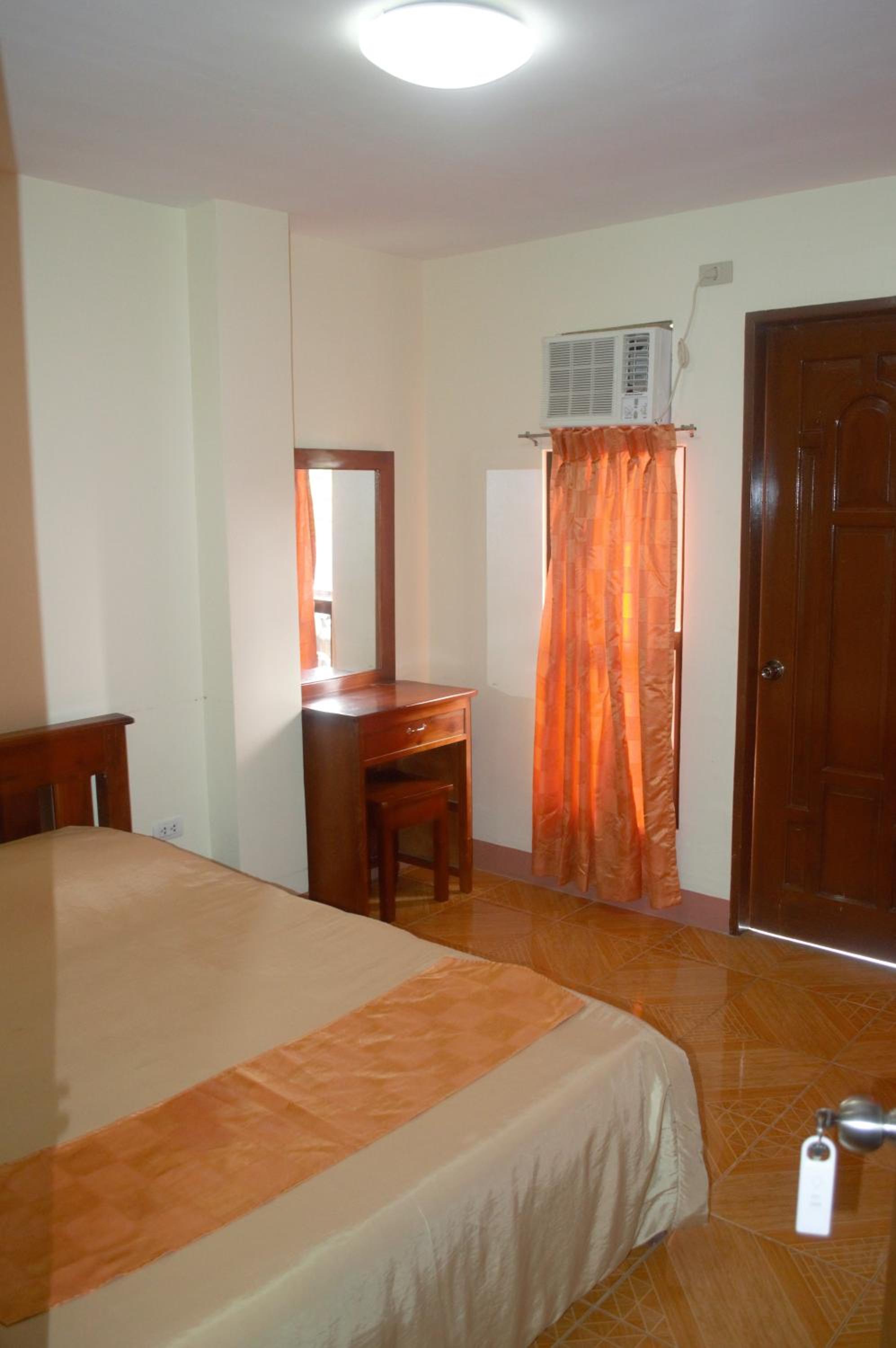 Manora Apartment