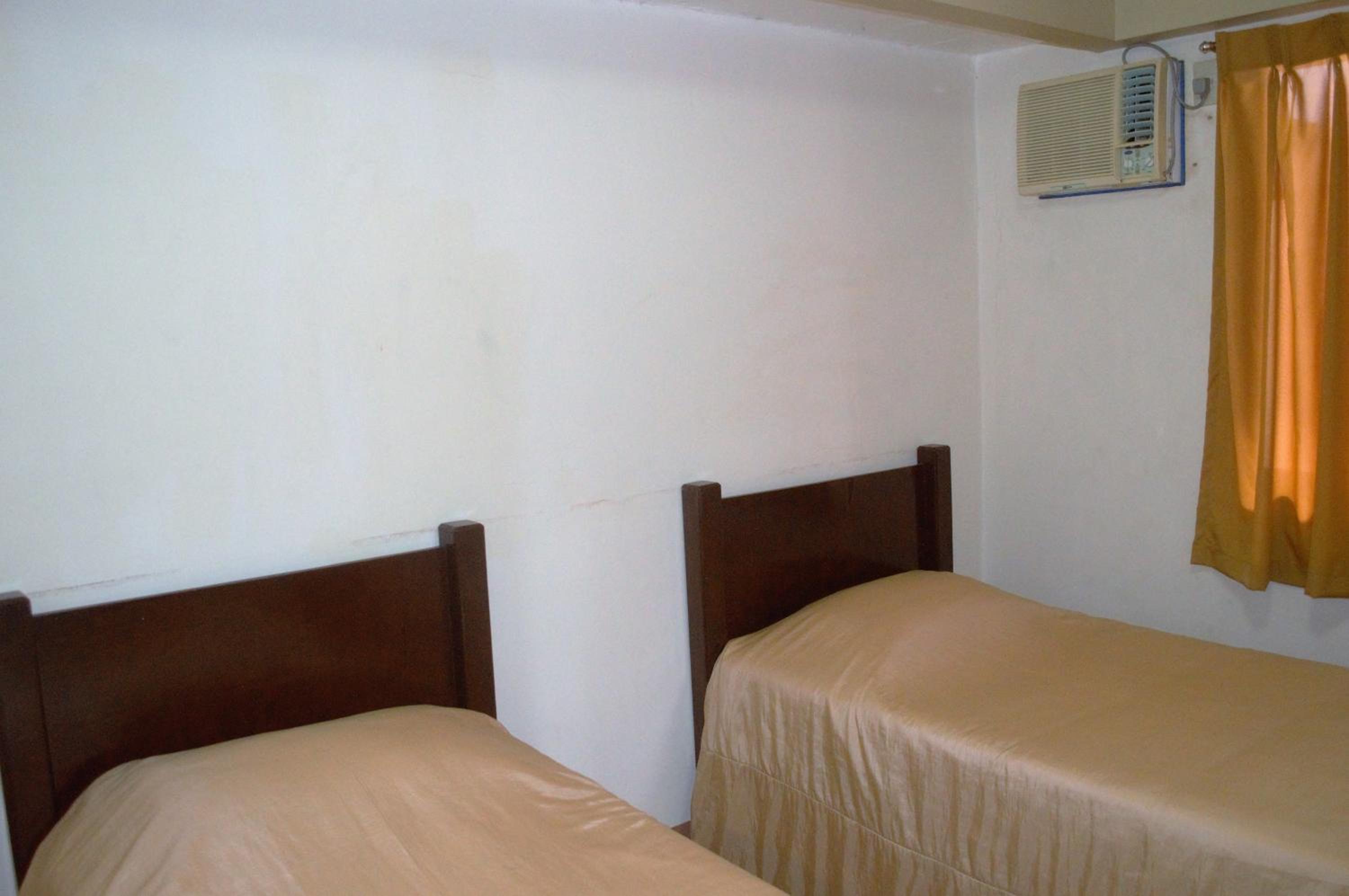Manora Apartment