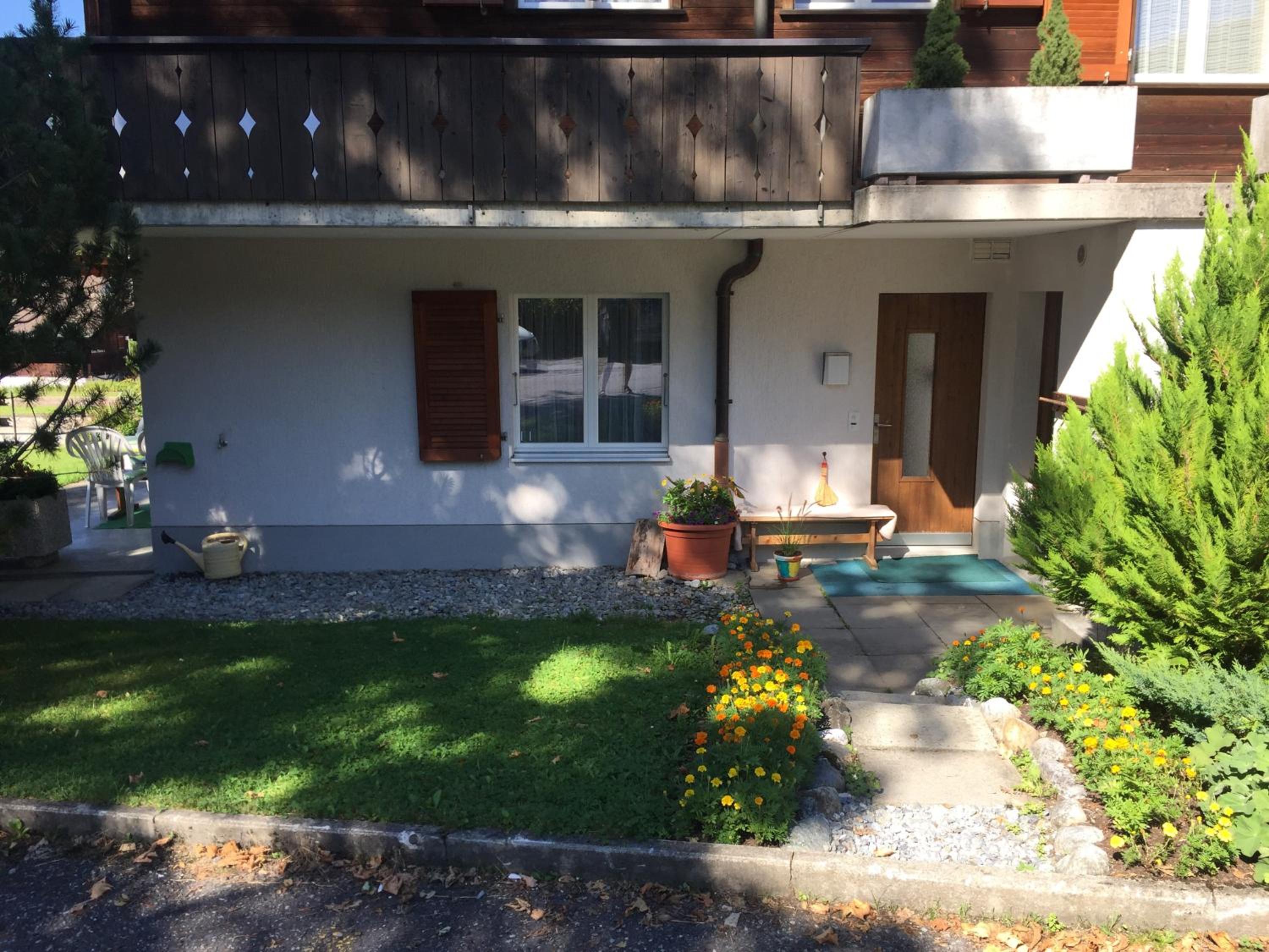 Photo 18