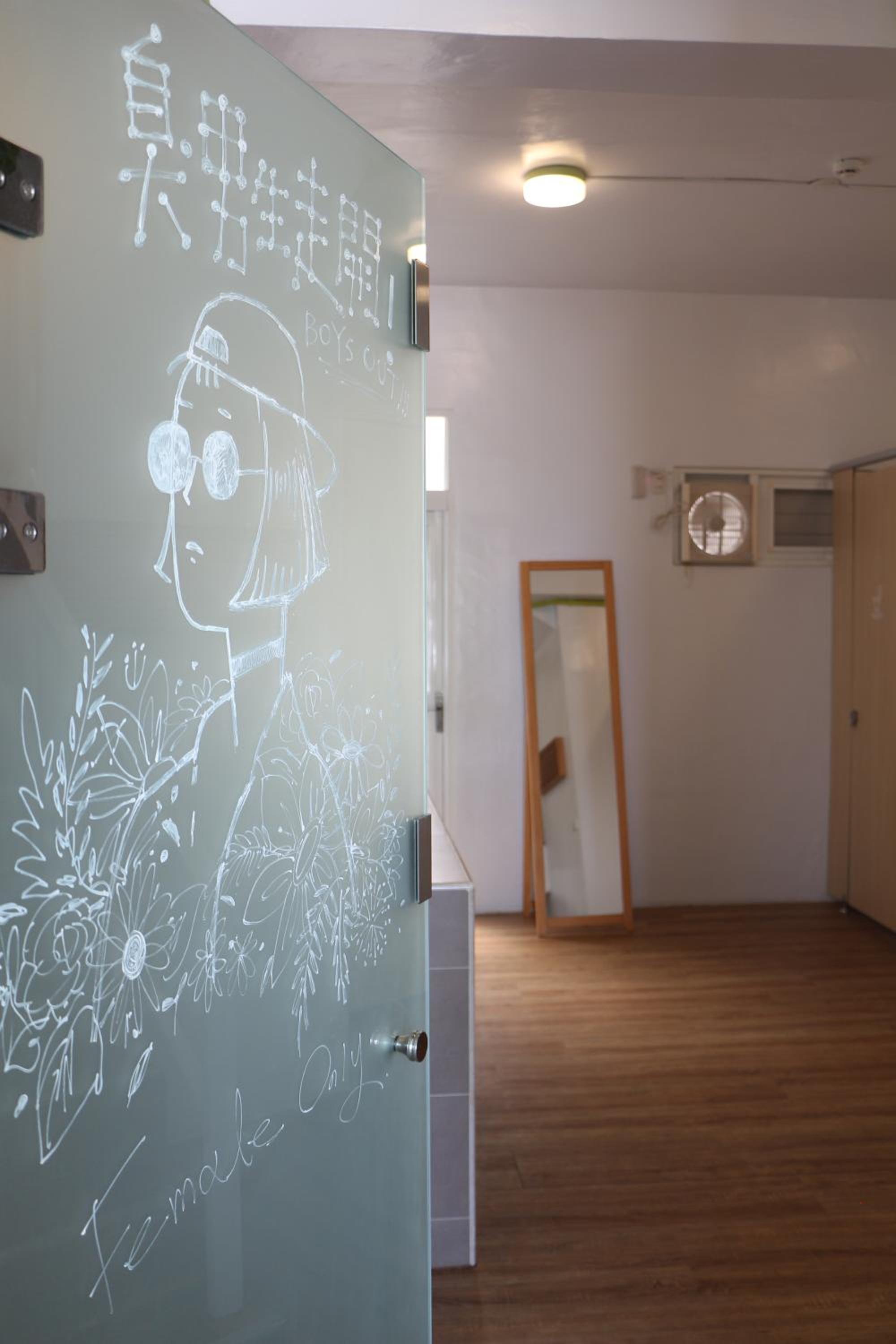 T-Life Hostel