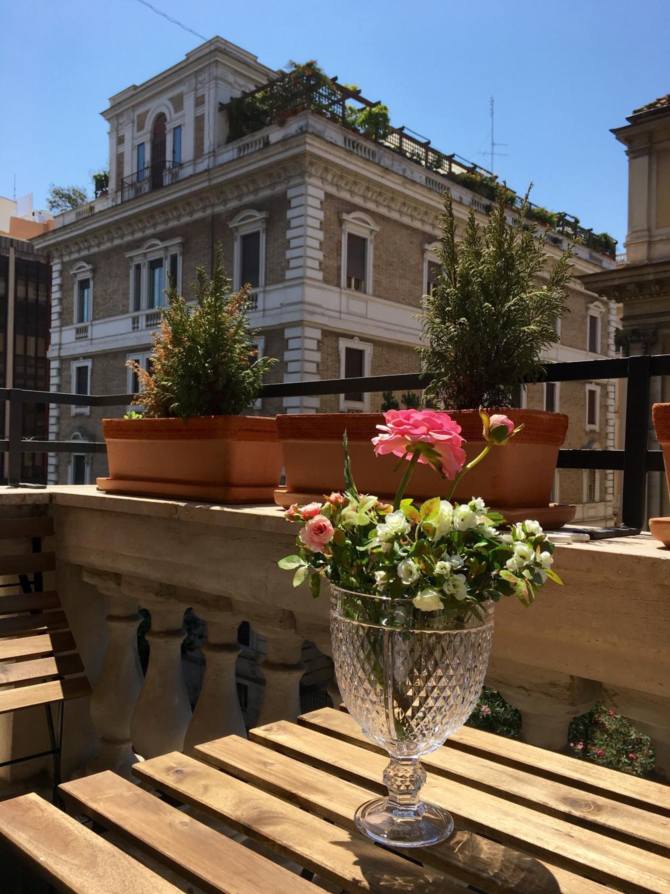 900 Piazza del Popolo