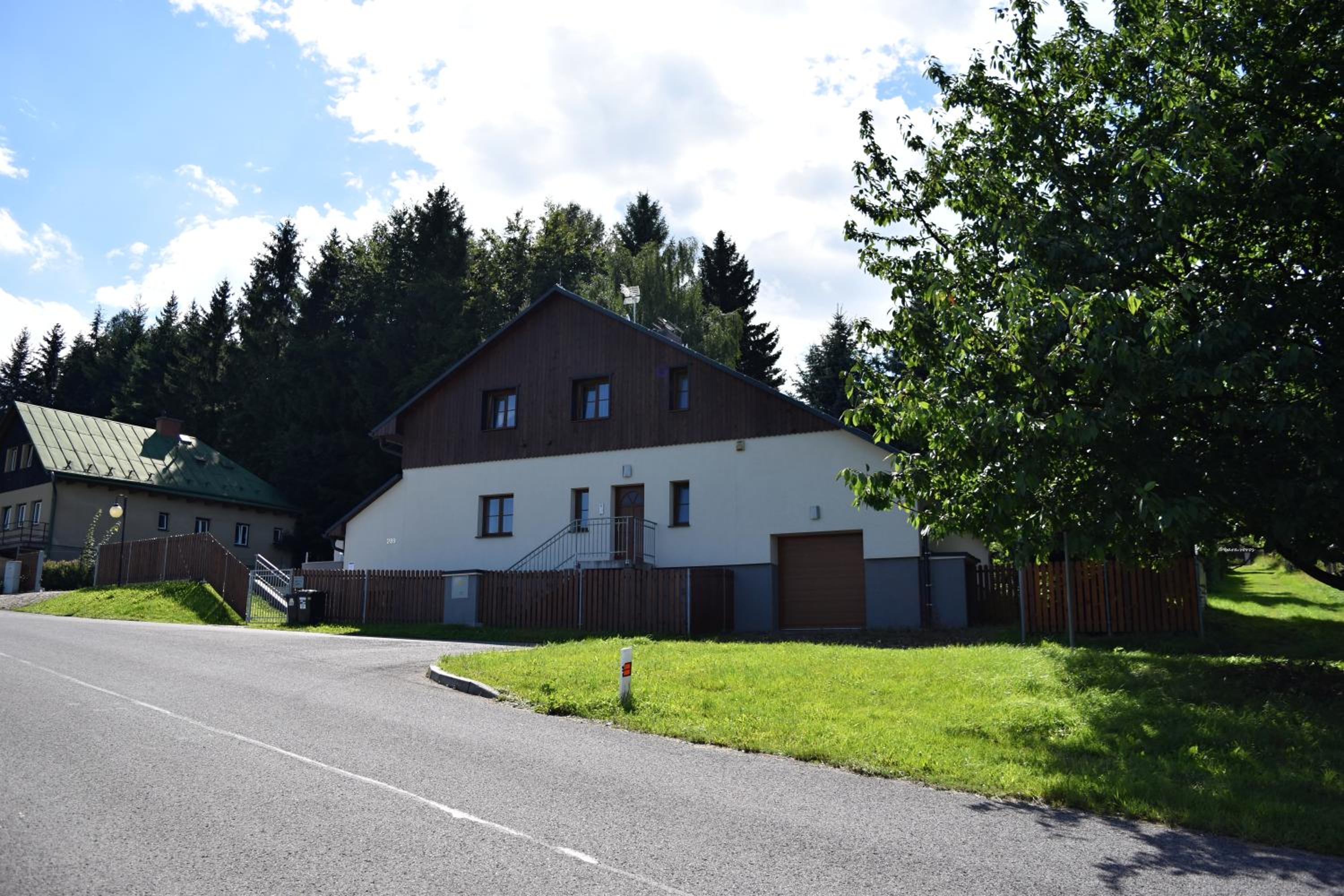 Haus Tolštejn