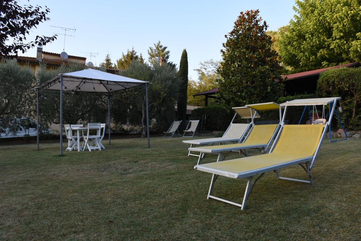 Casa Vacanze "La Farfalla" view 2