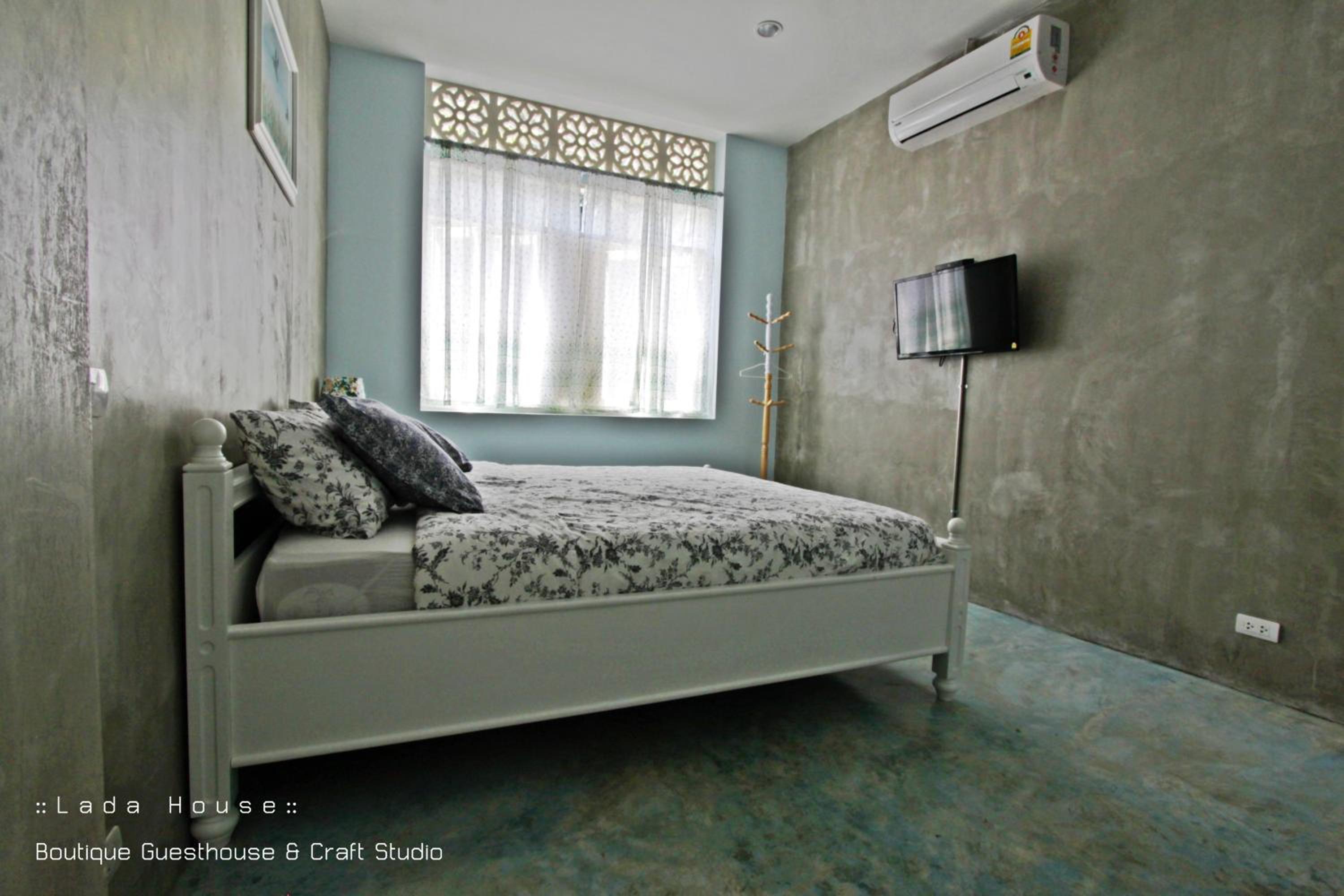 Lada House