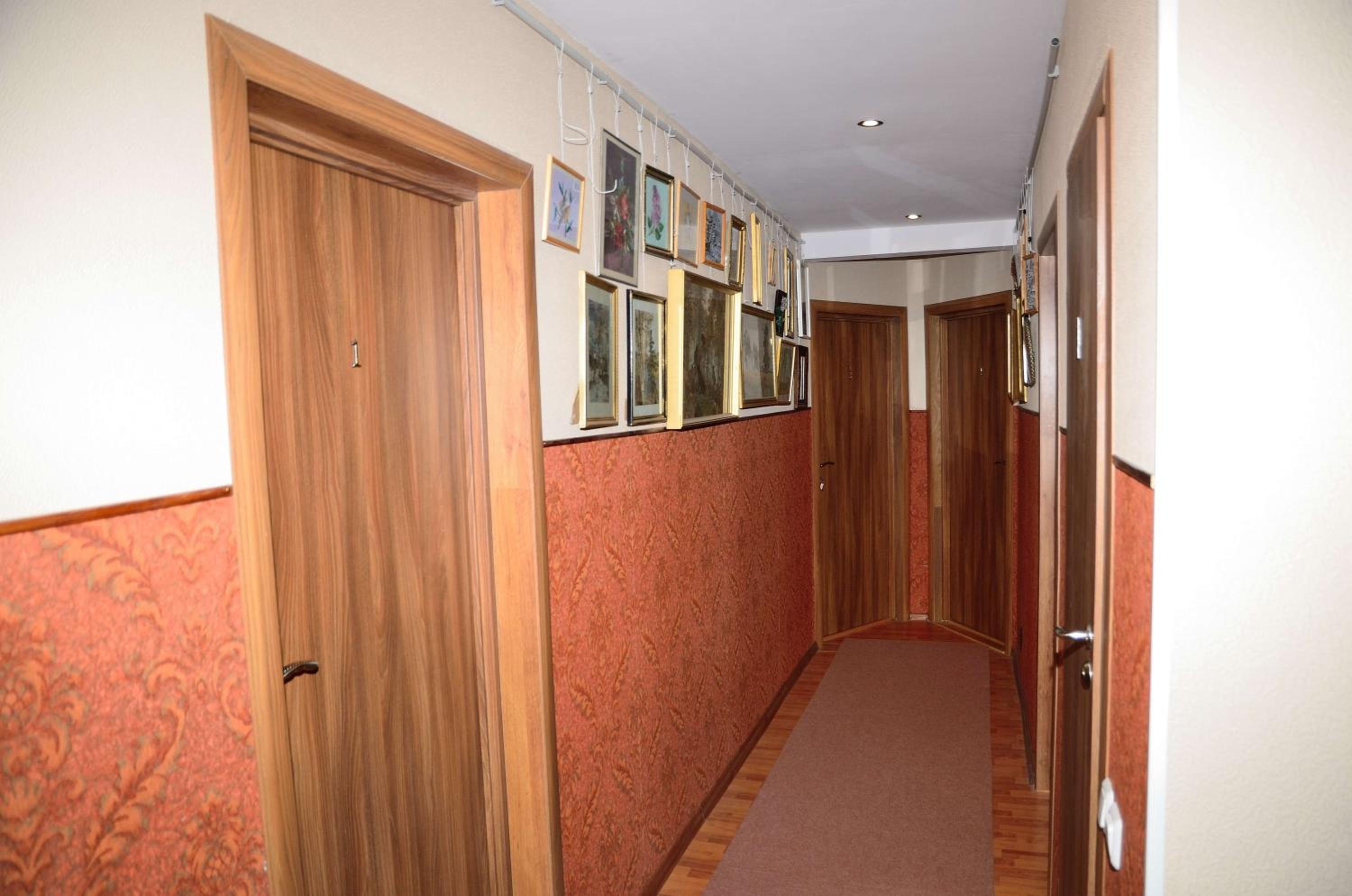 Tallinn Vacations - Oti Guesthouse - Property Image 9