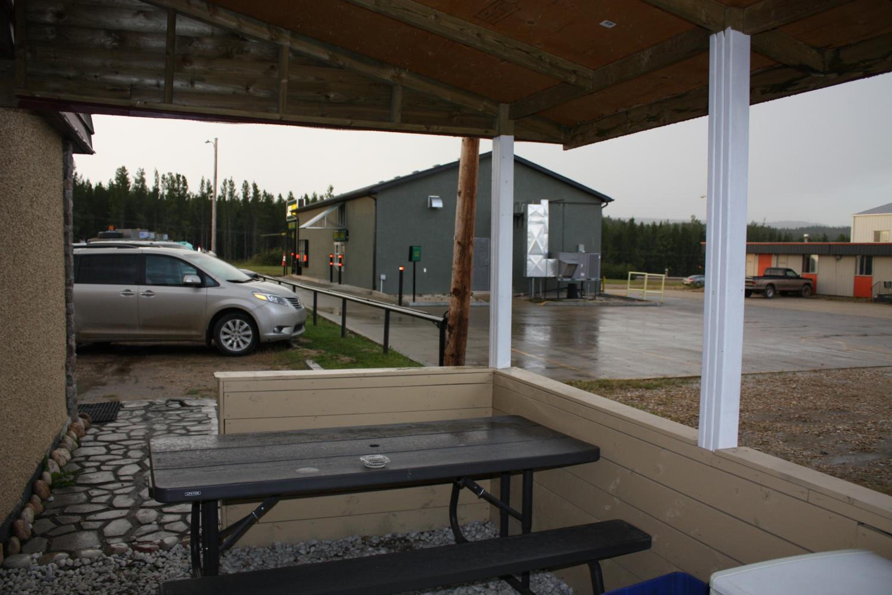Hillcrest Motel