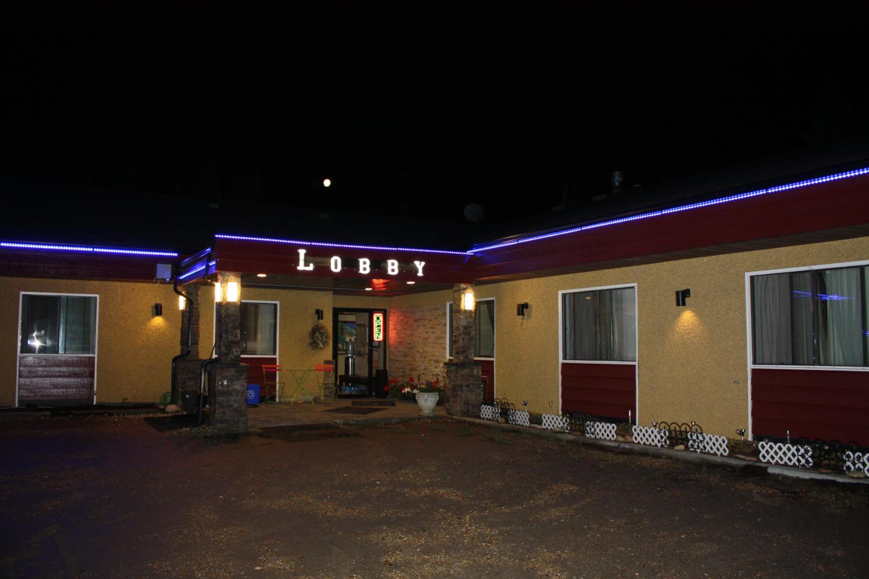 Hillcrest Motel