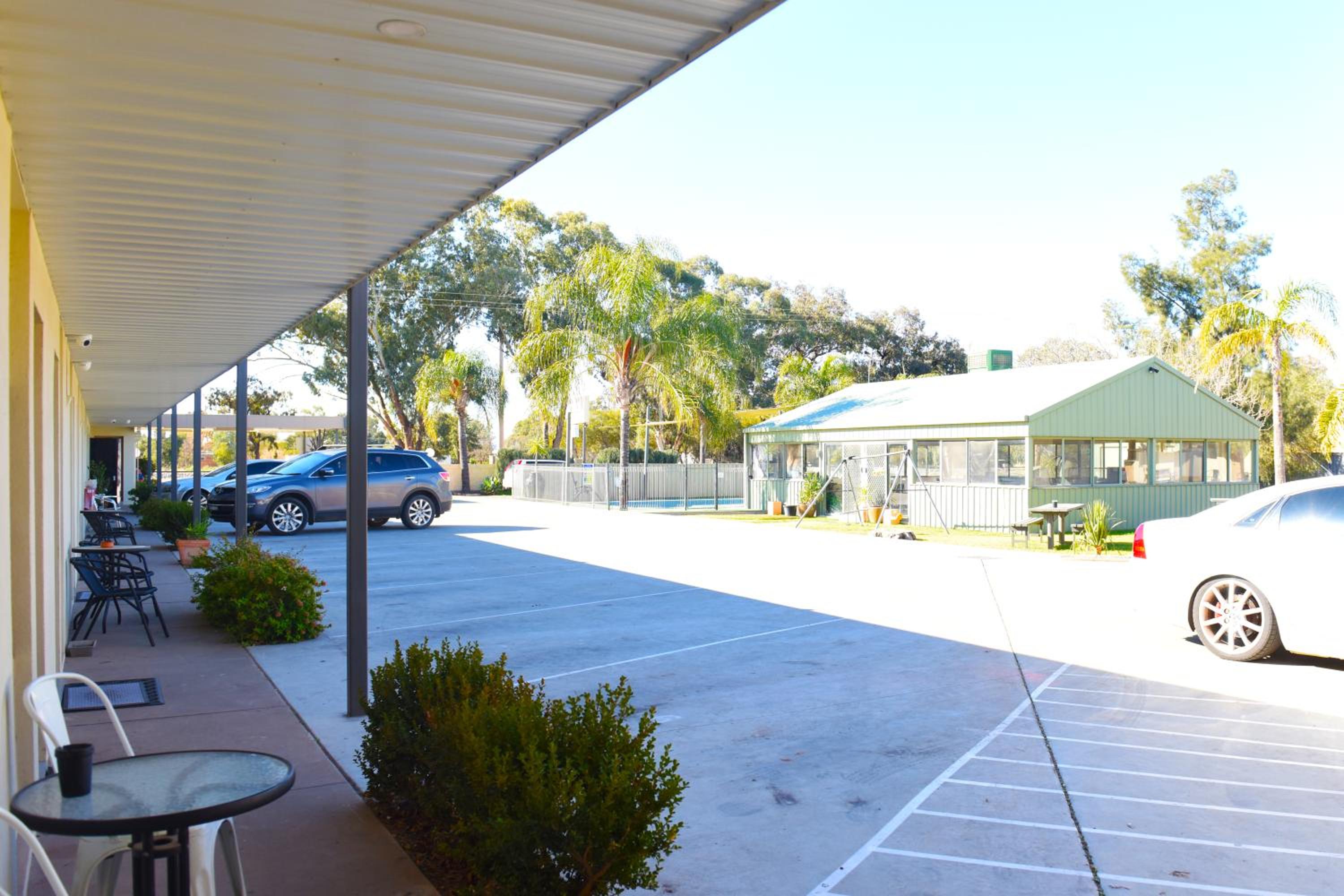 Mia Motel