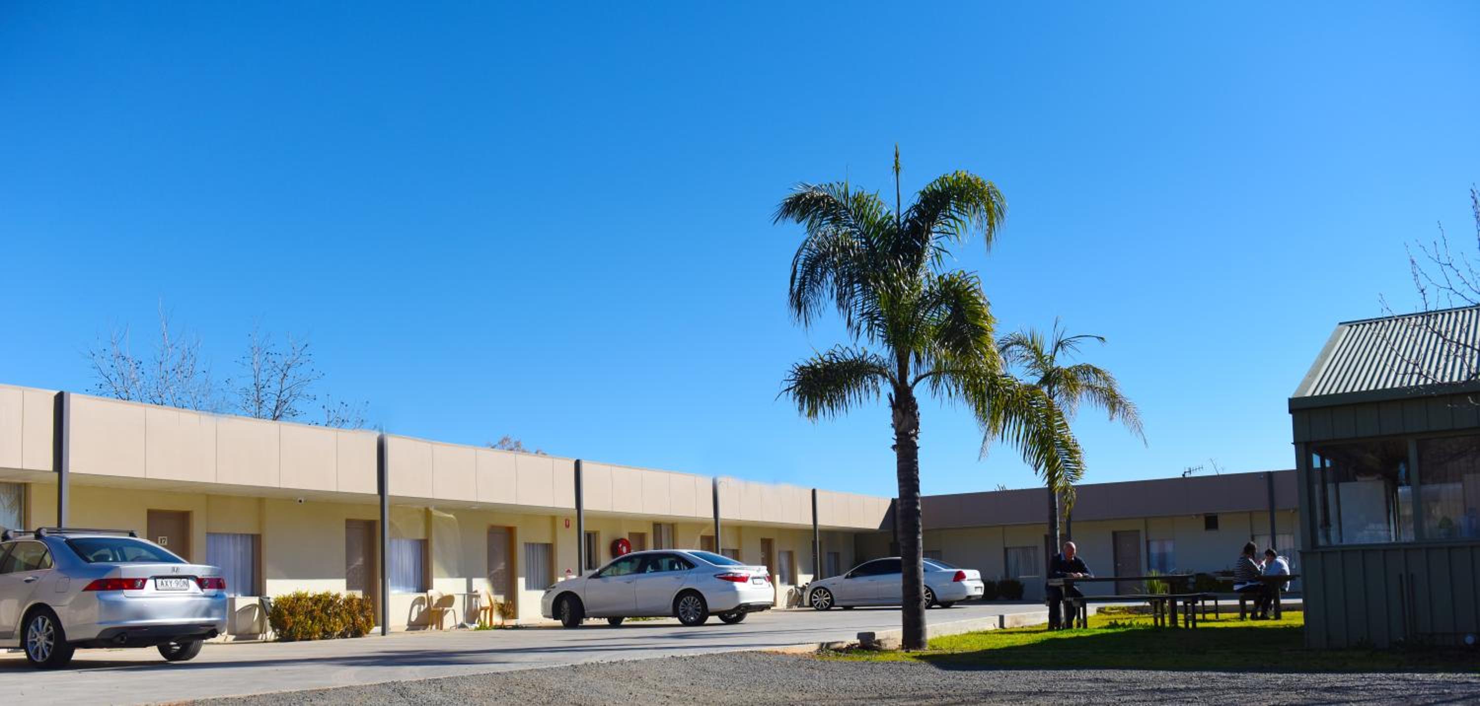 Mia Motel