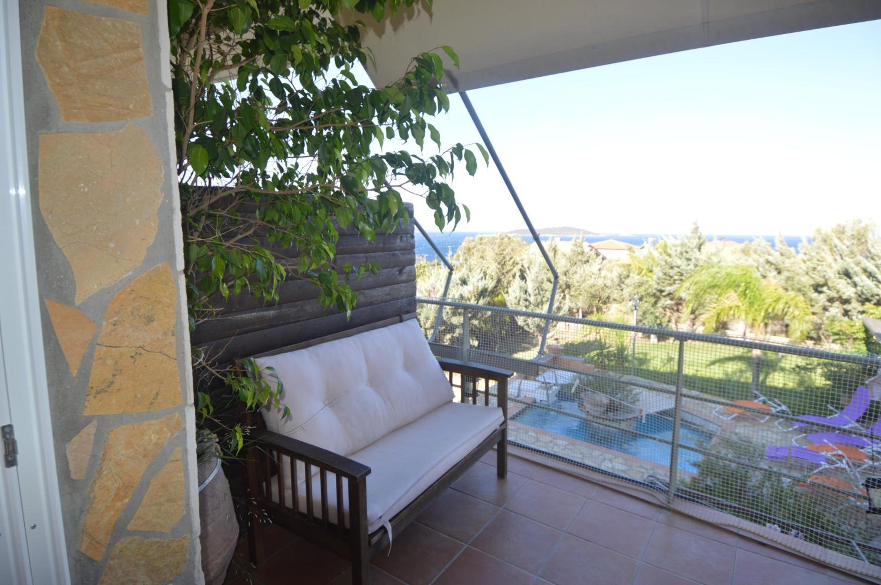 Photo 93