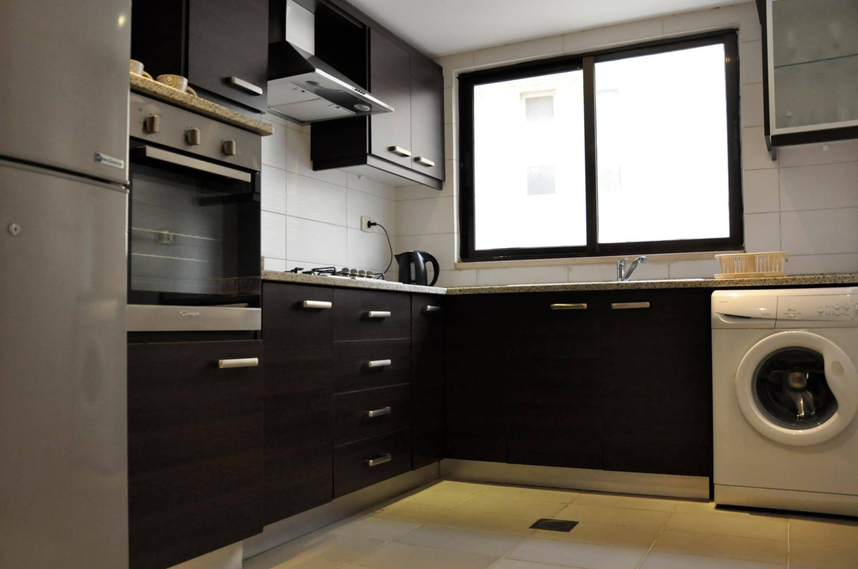 Granada Suites Hotel