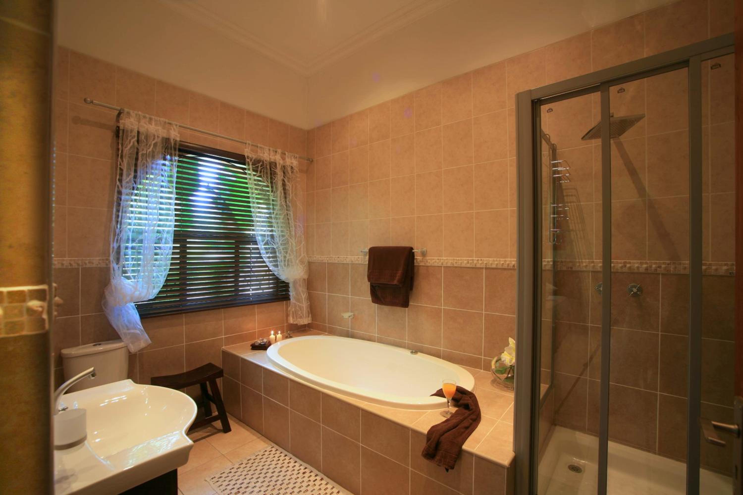 Summer Garden Guest House (The Palms)